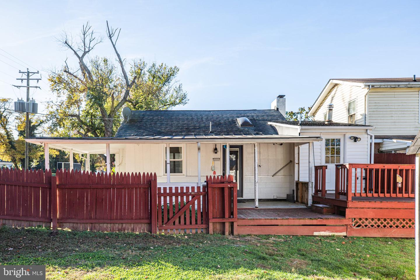 6115 5th STREET