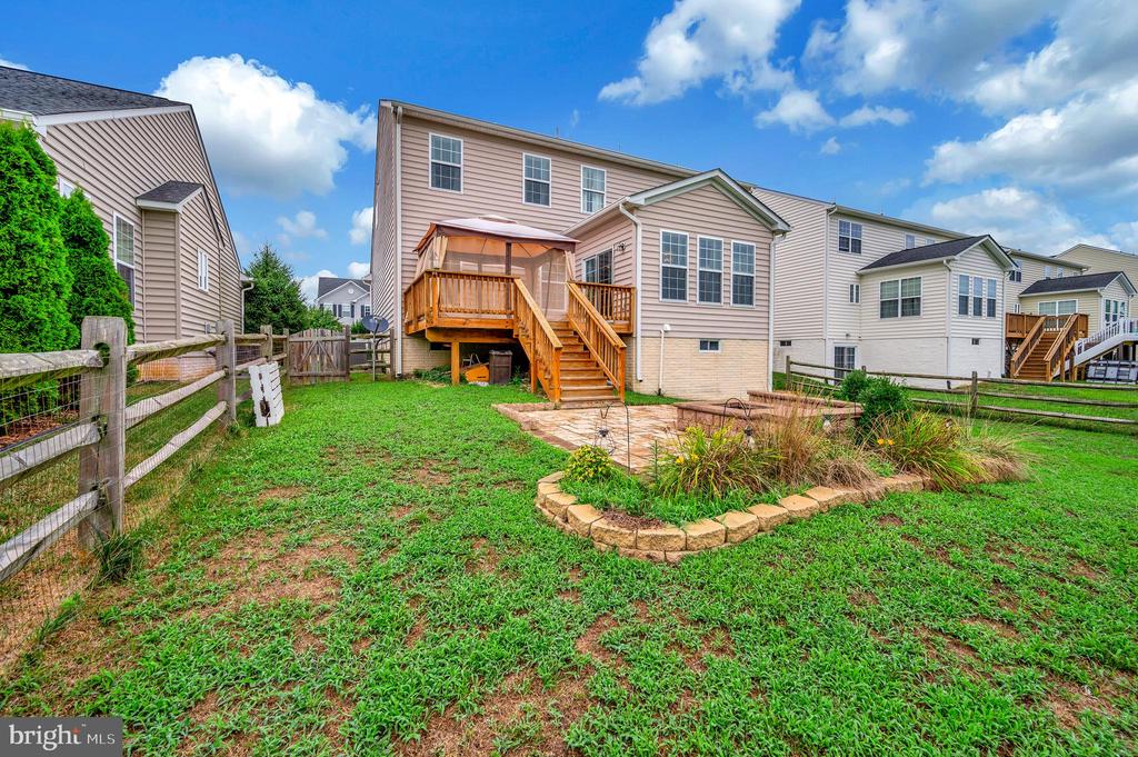 5306 Longbow Rd