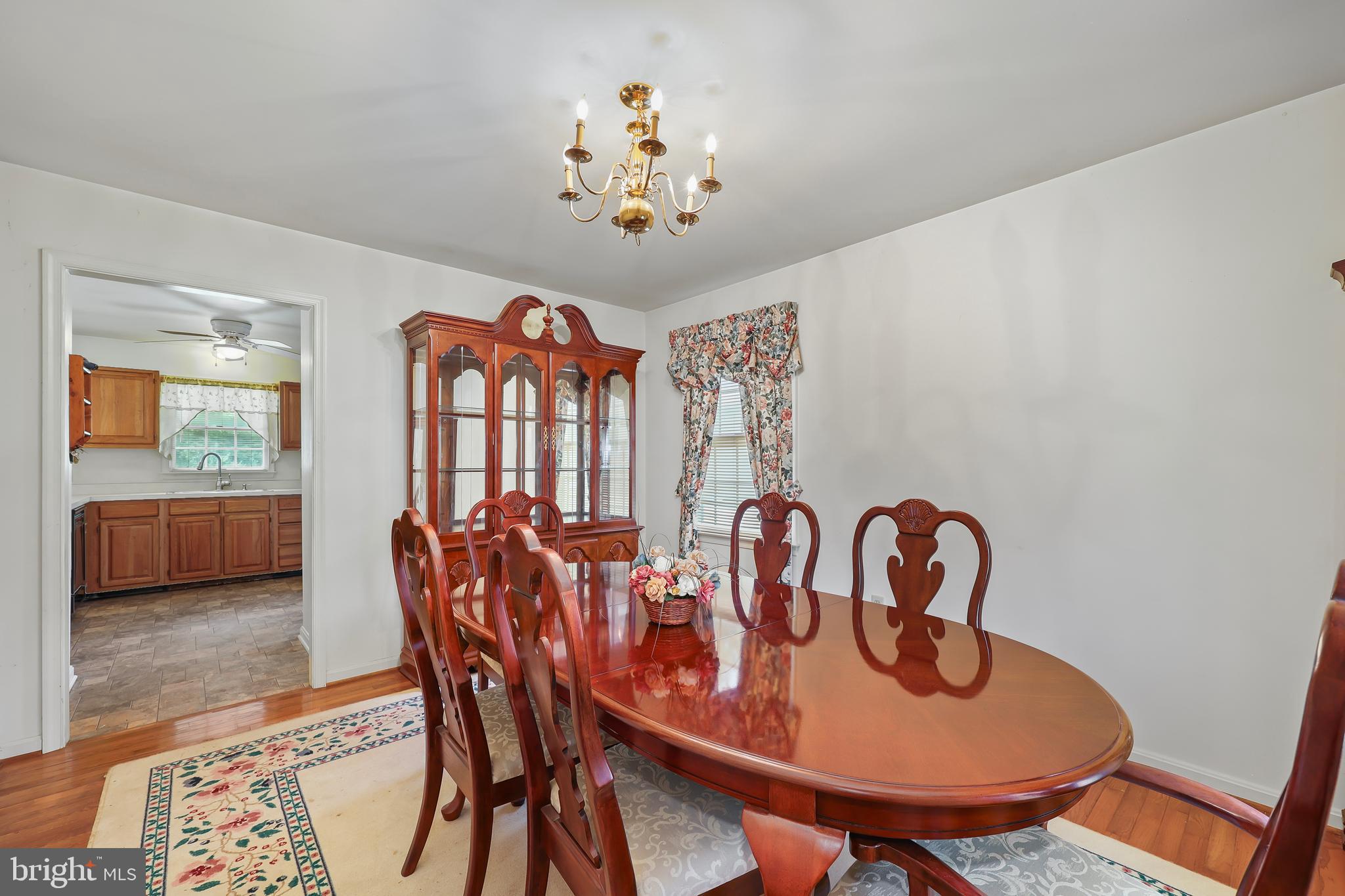 10010 Little John Ct
