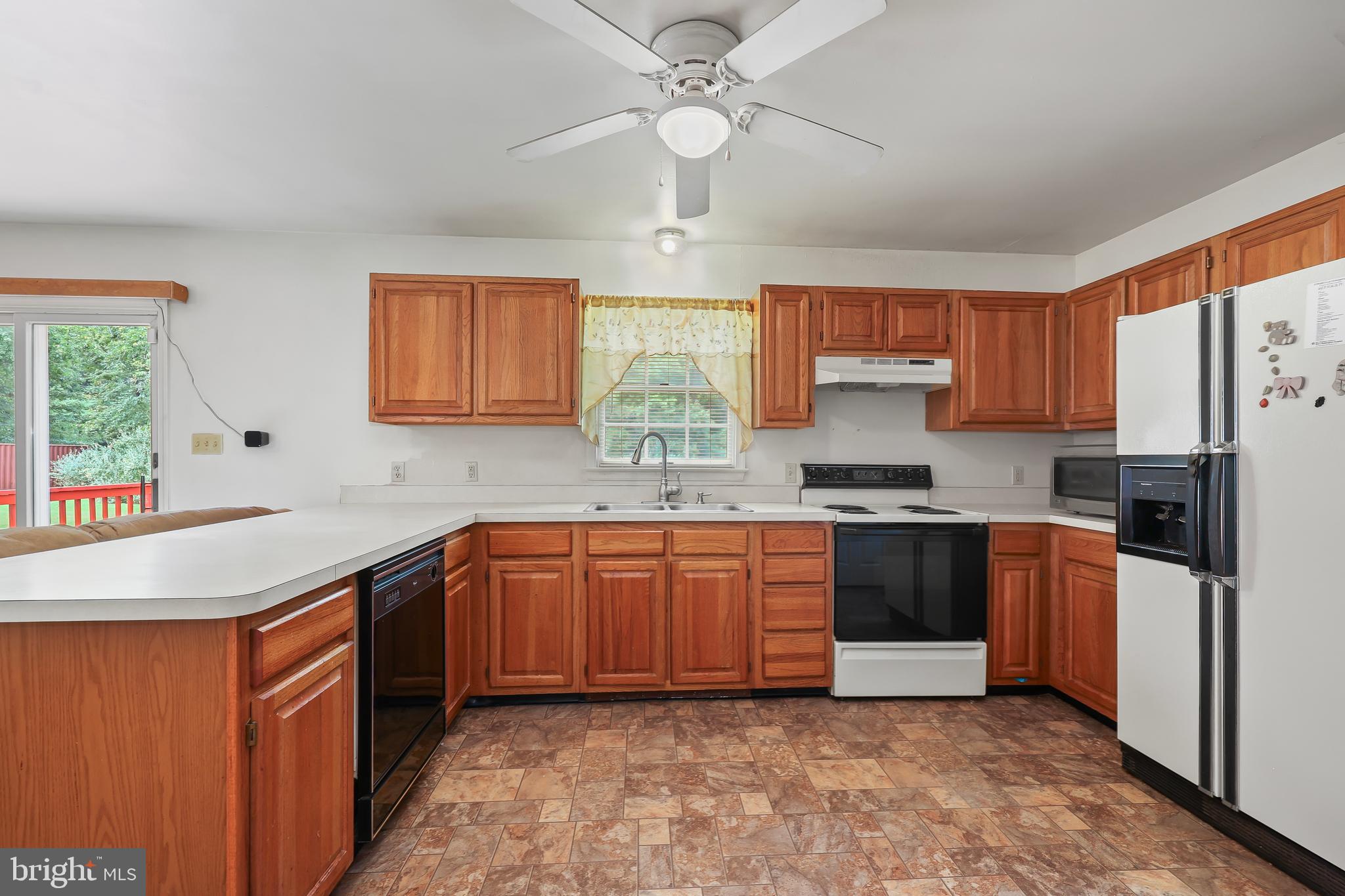 10010 Little John Ct