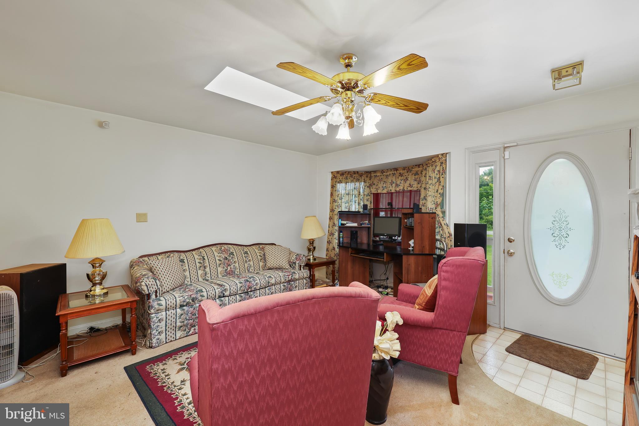 10010 Little John Ct