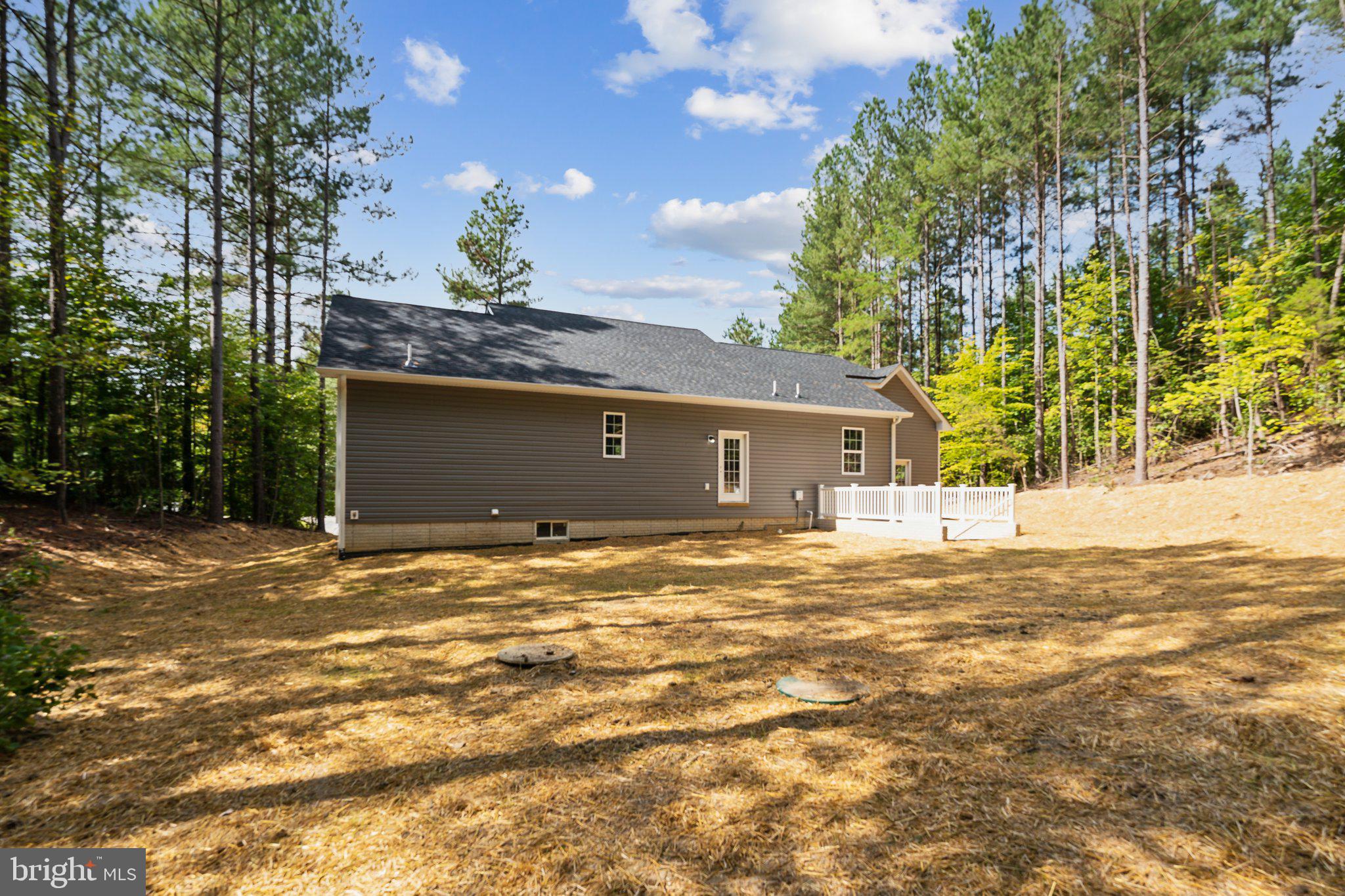 8225 Buckthorne Run
