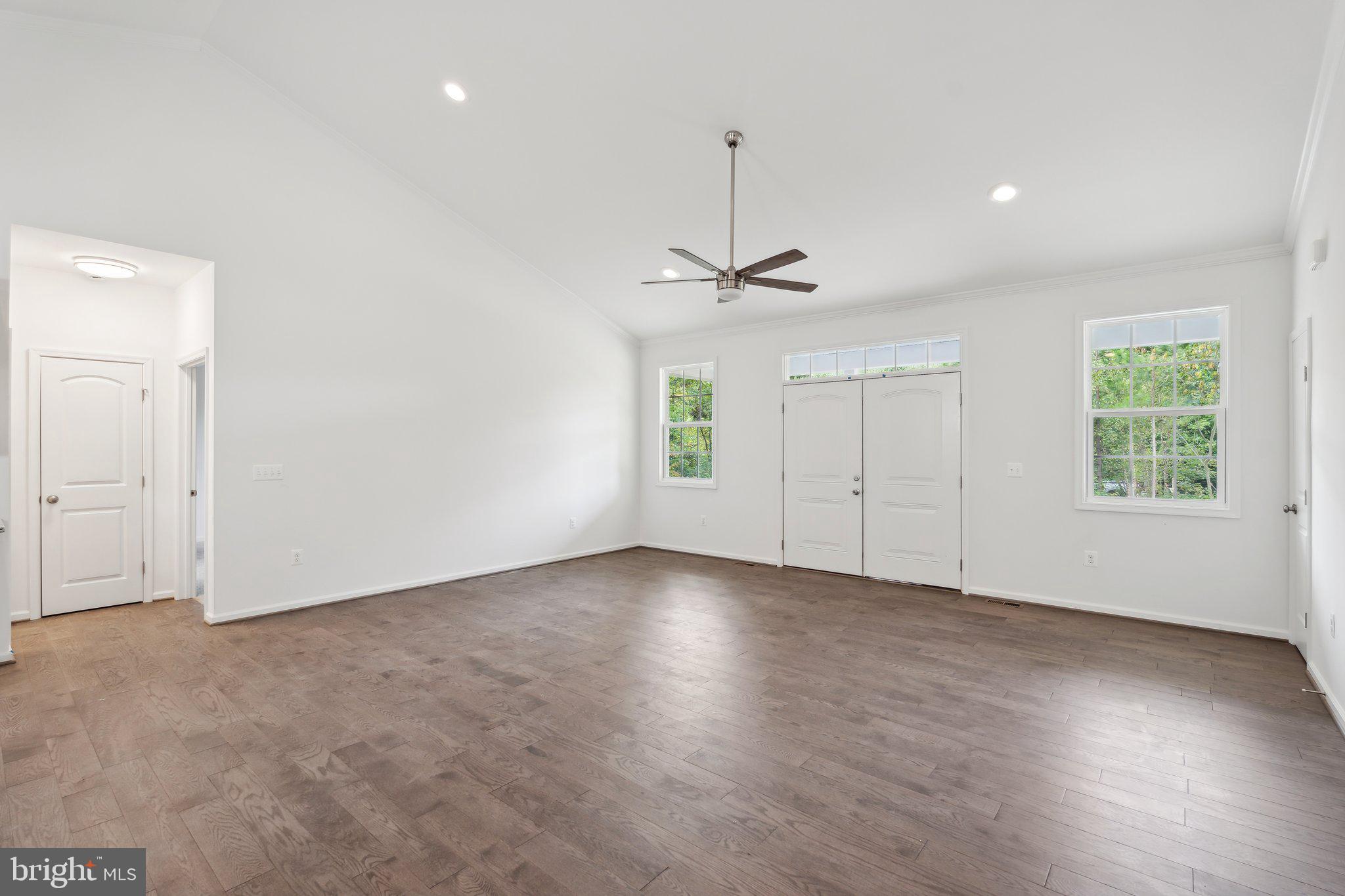 8225 Buckthorne Run