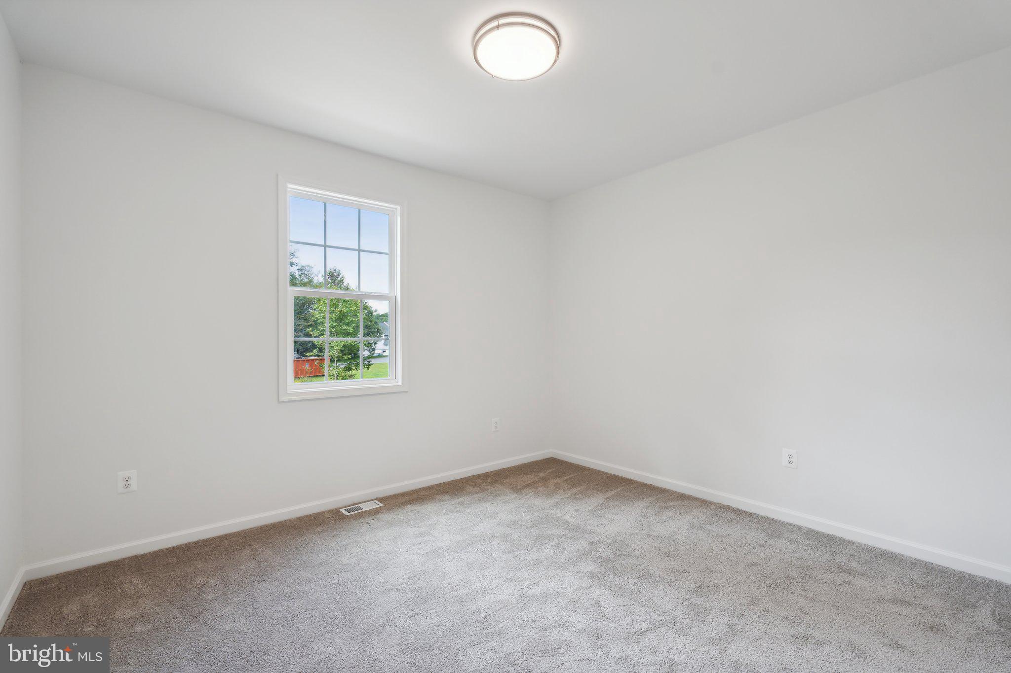 8225 Buckthorne Run