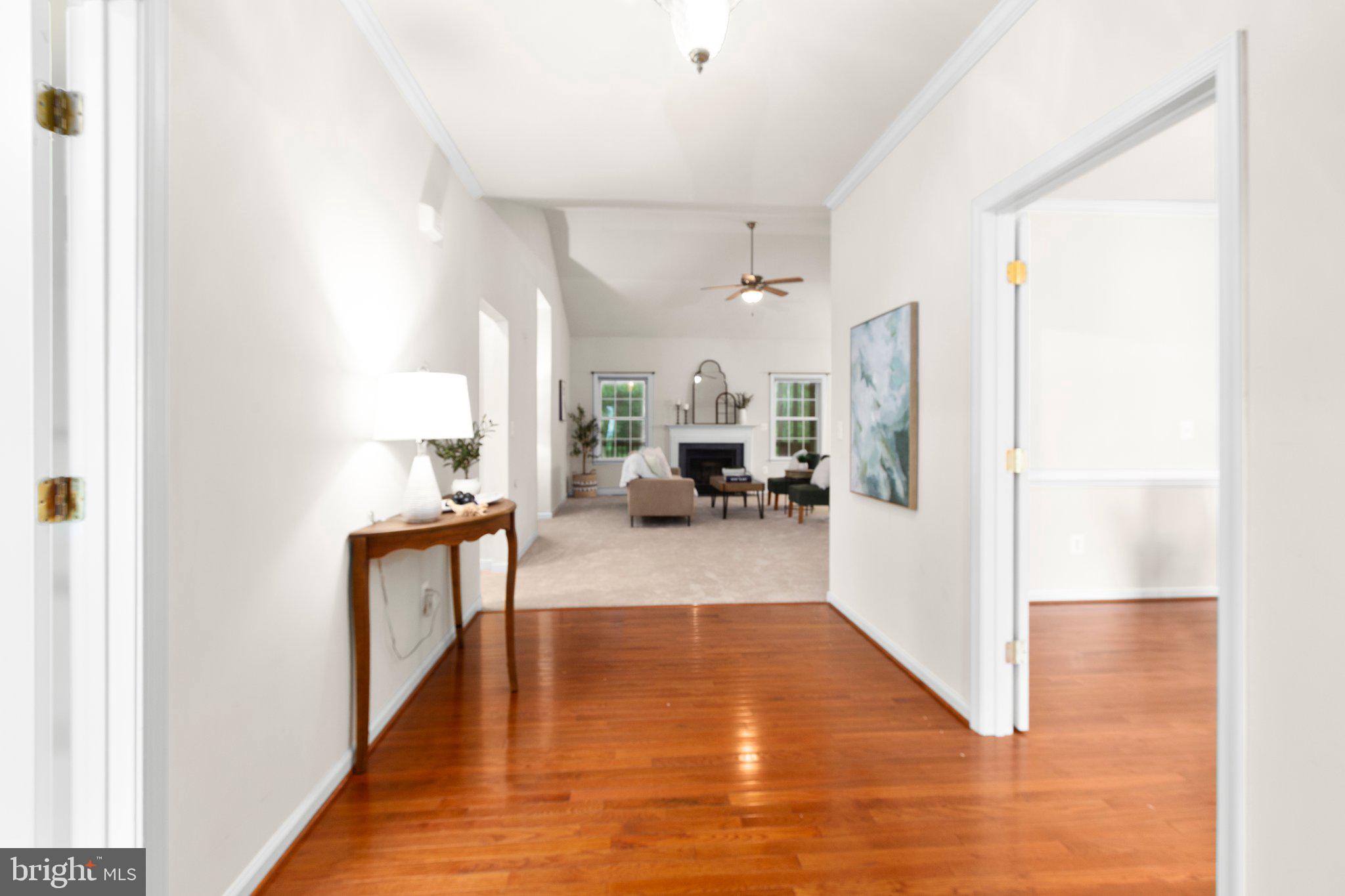 4049 Chatham Dr