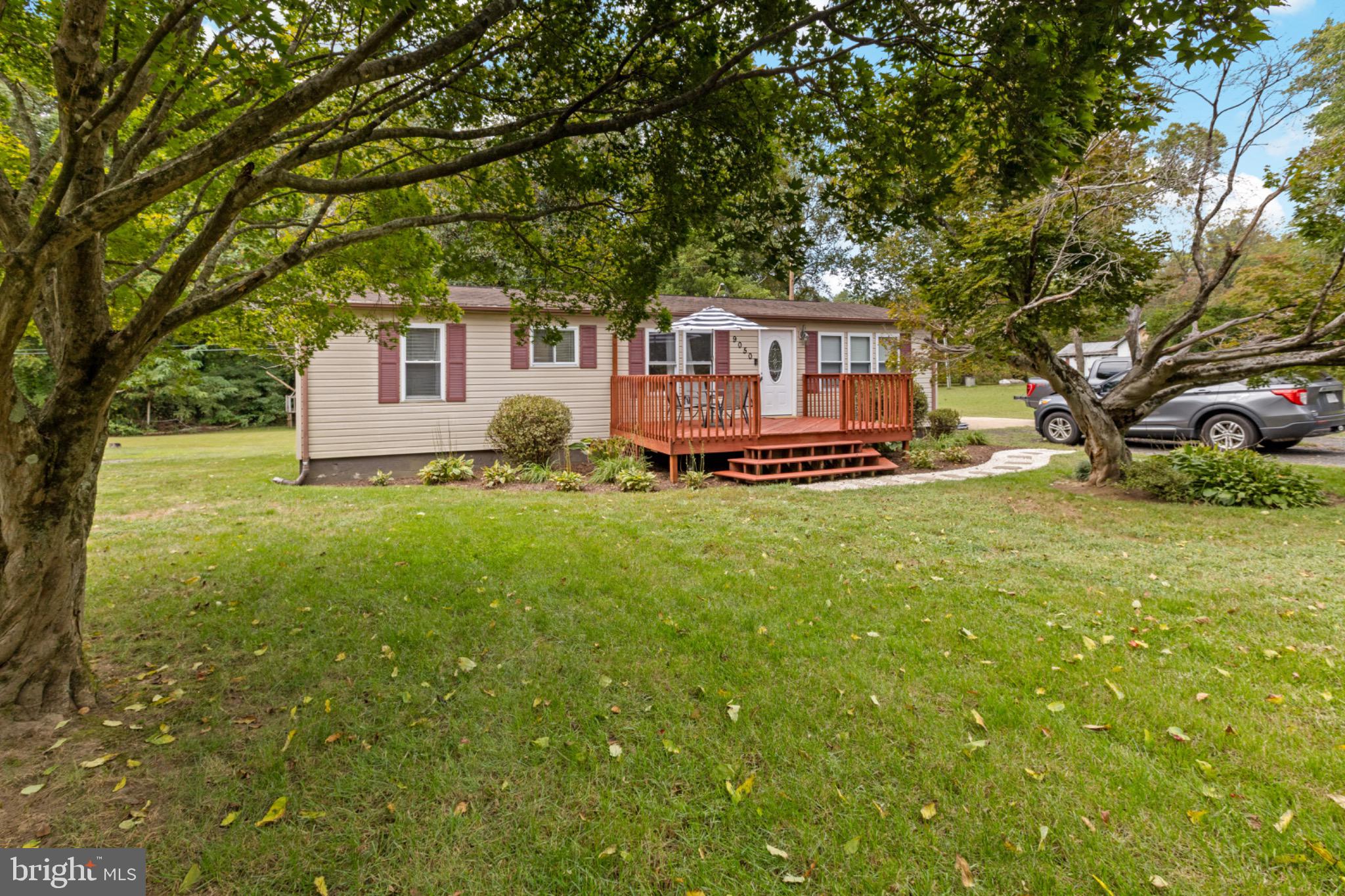 9050 PUMPKIN NECK ROAD