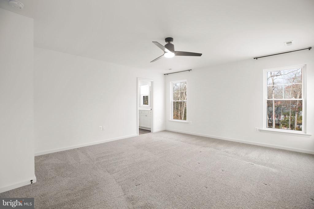 8399 INDEPENDENCE CIRCLE