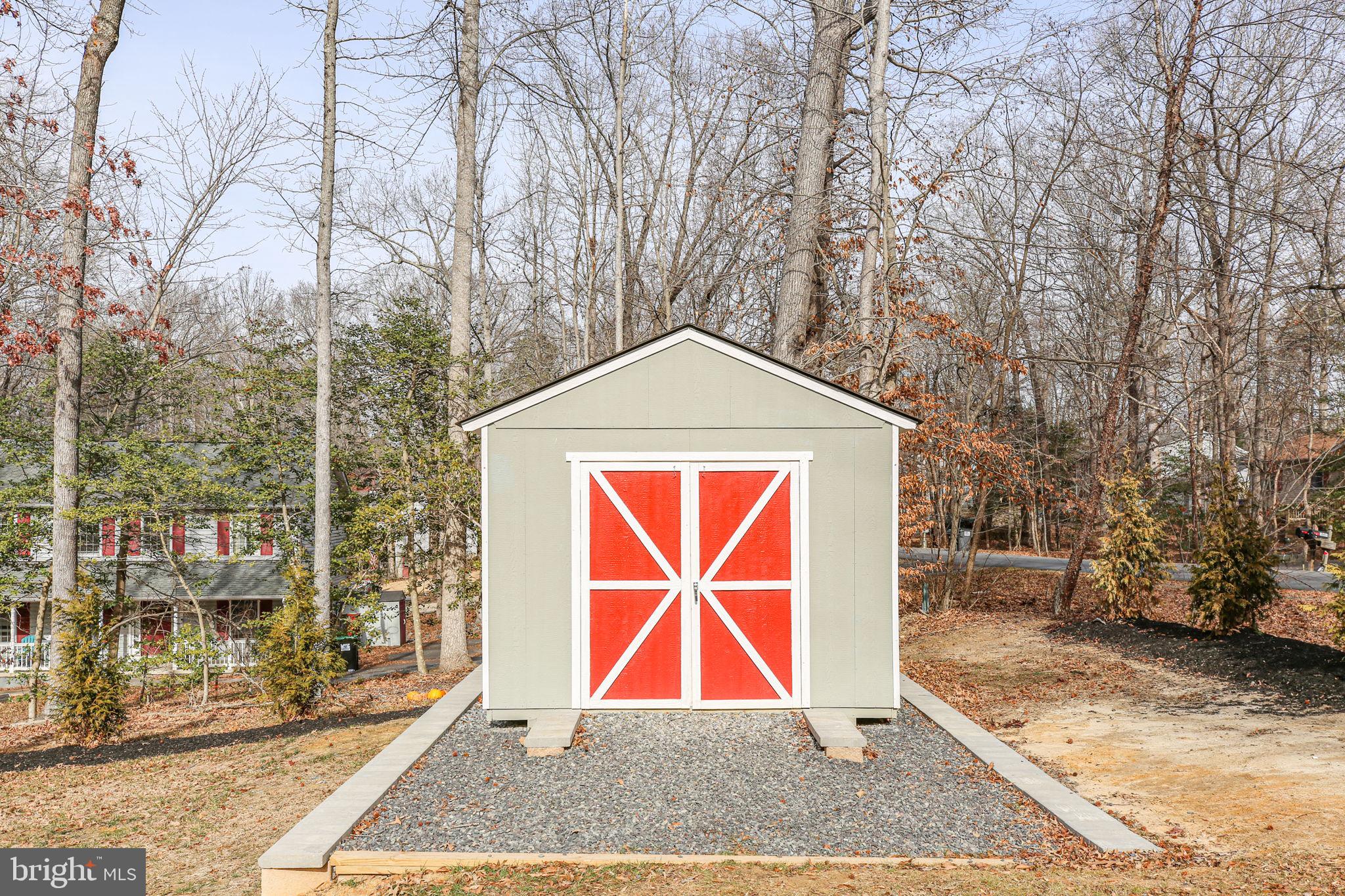 8399 INDEPENDENCE CIRCLE