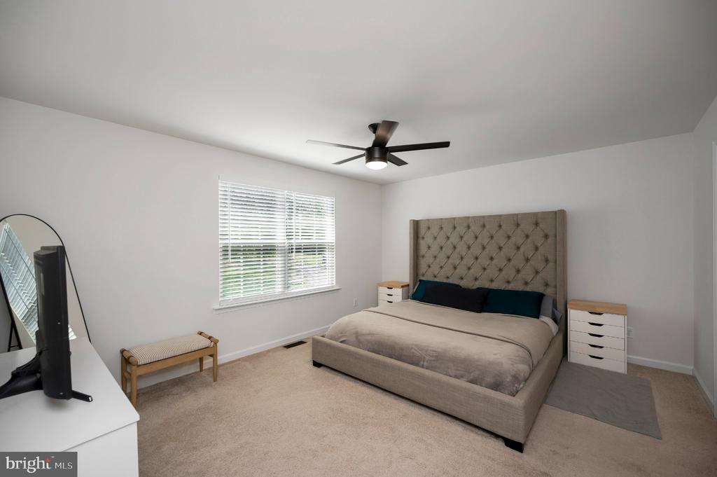 12137 RIDGE ROAD