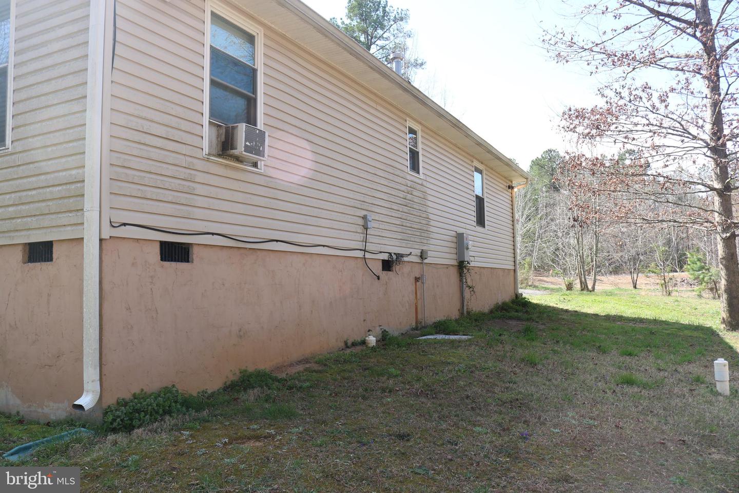 1305 Eastham ROAD