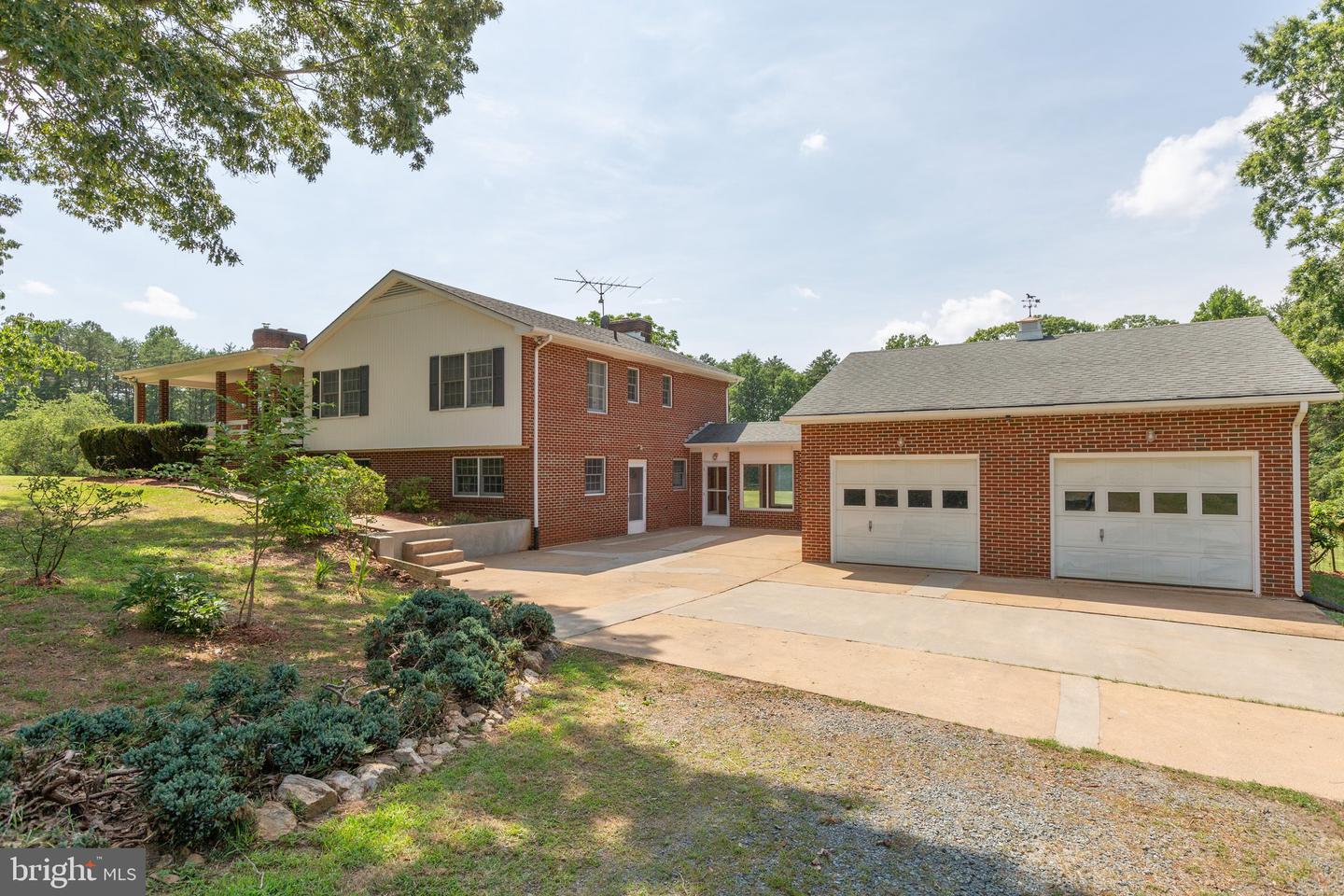 71 Cosner ROAD