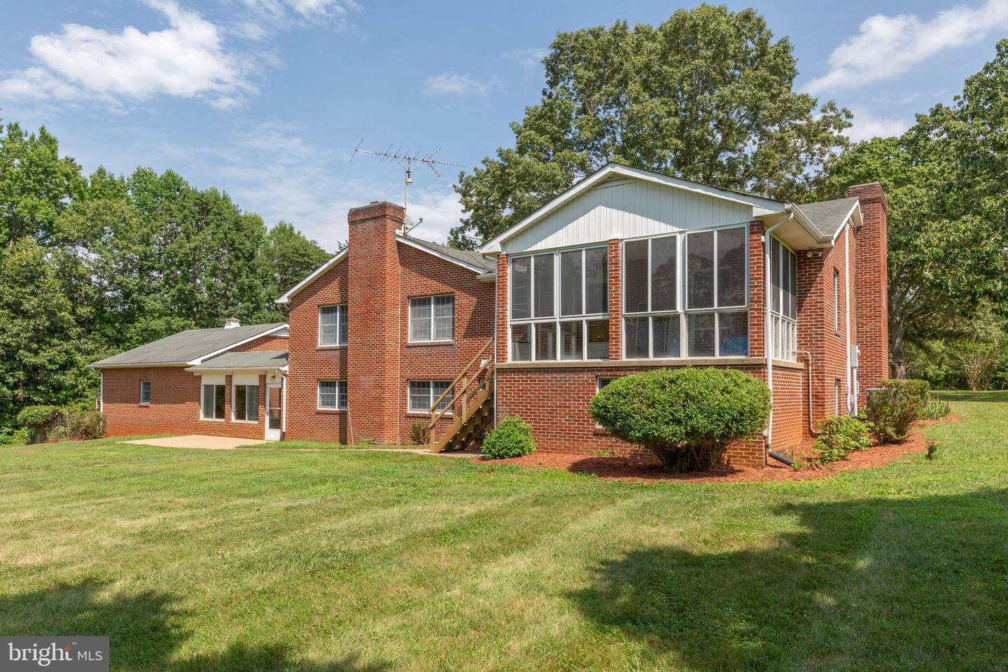 71 Cosner ROAD