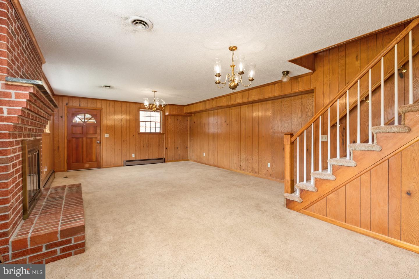 71 Cosner ROAD