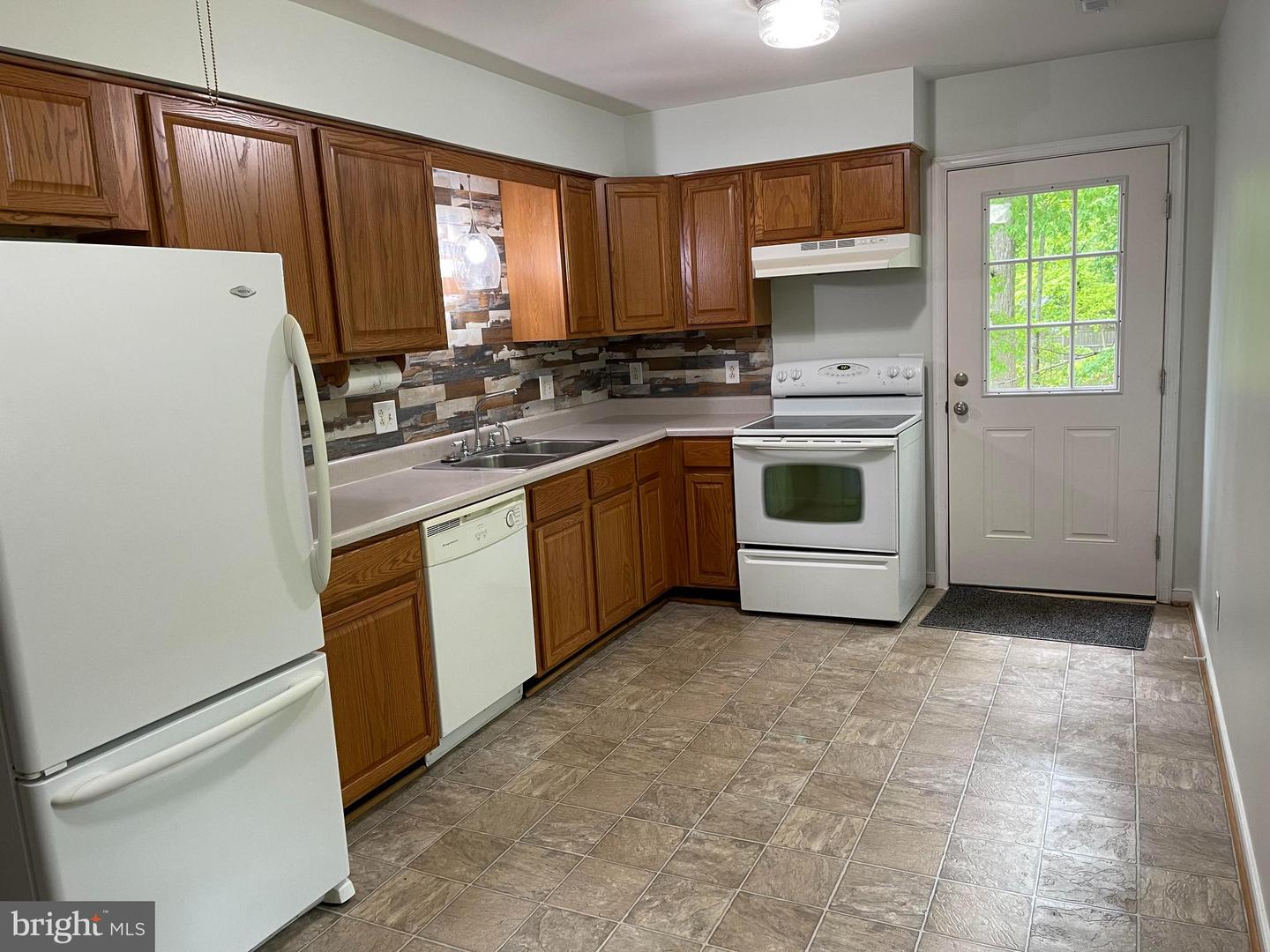 608 Buck Branch DRIVE