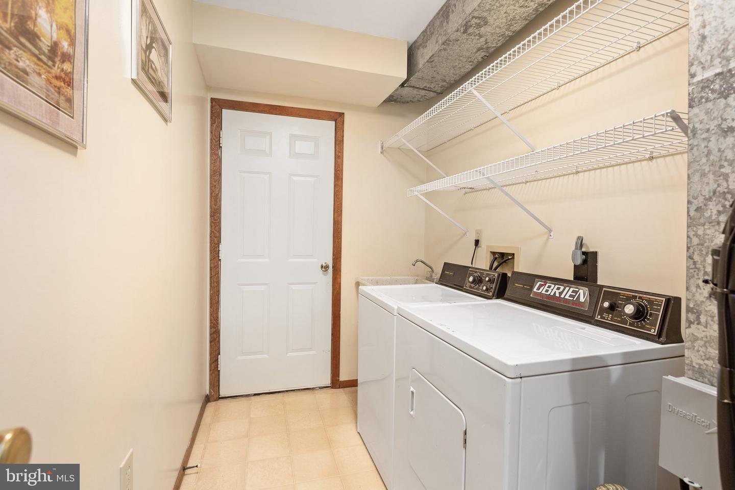 471 Mountain VIEW