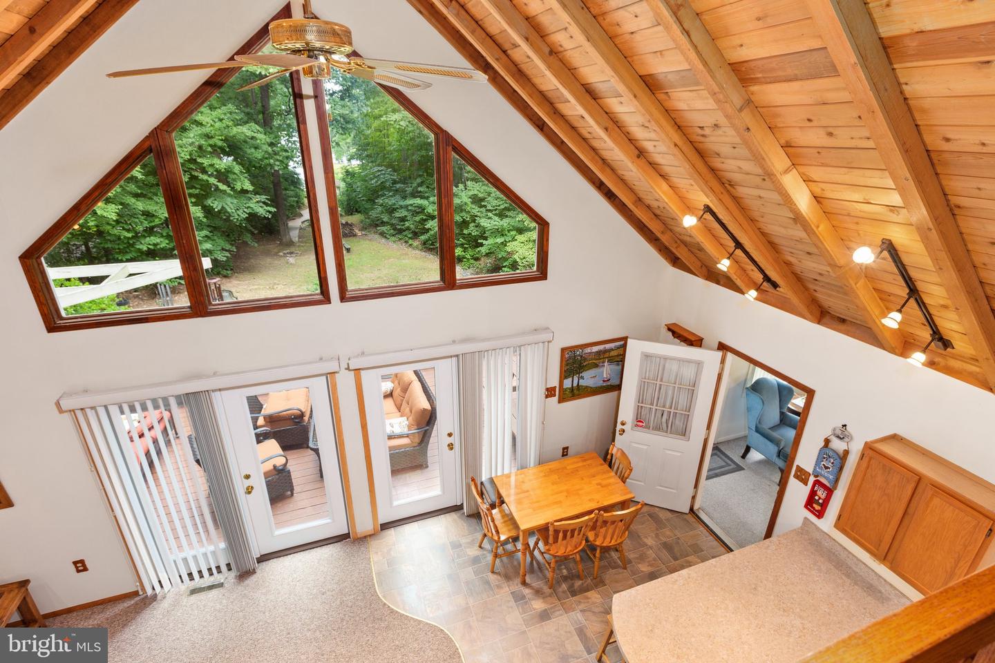 471 Mountain VIEW