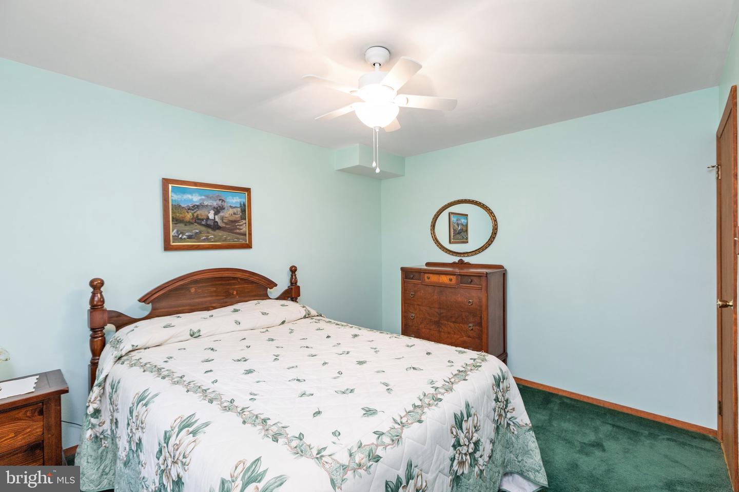 471 Mountain VIEW