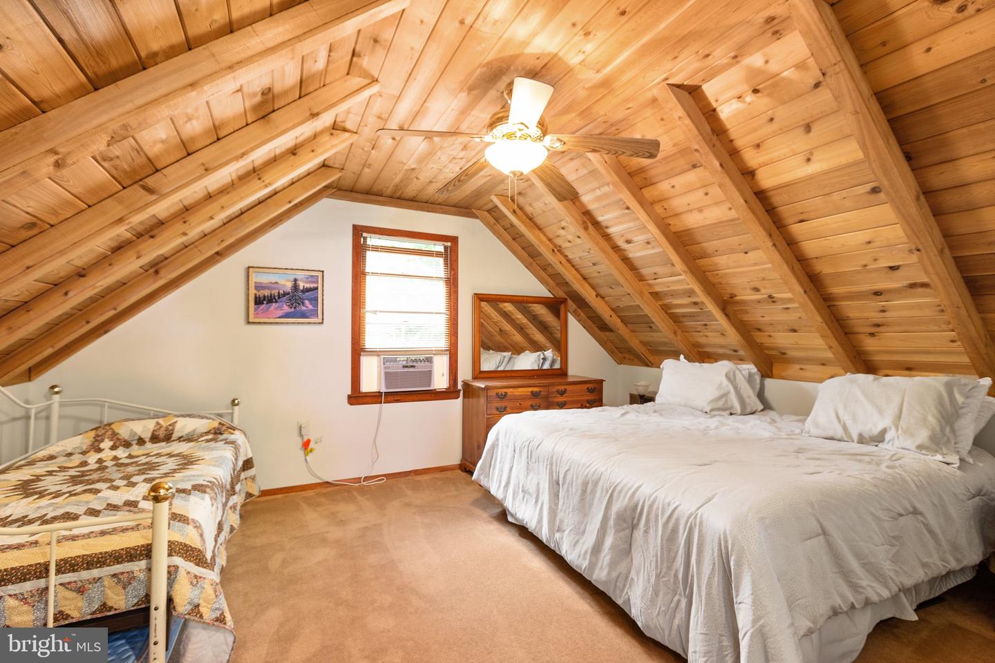 471 Mountain VIEW