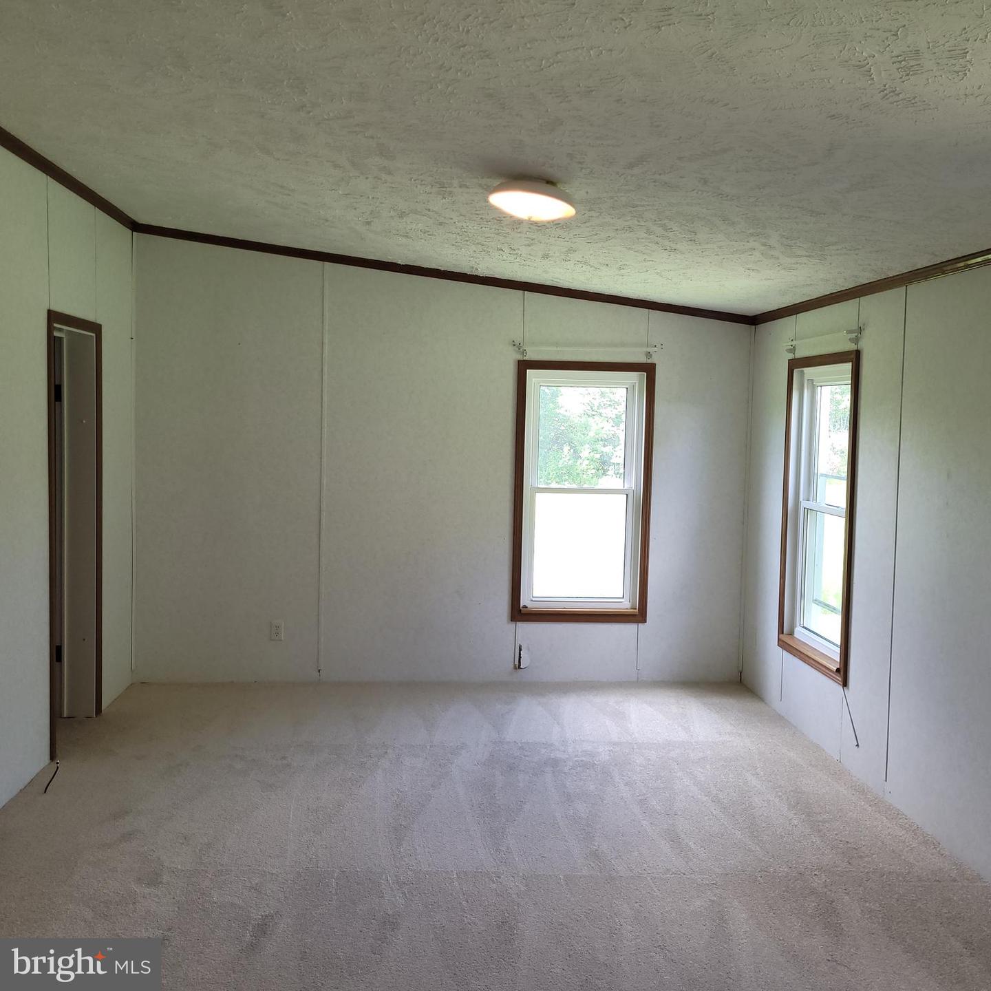 376 Mallory ROAD