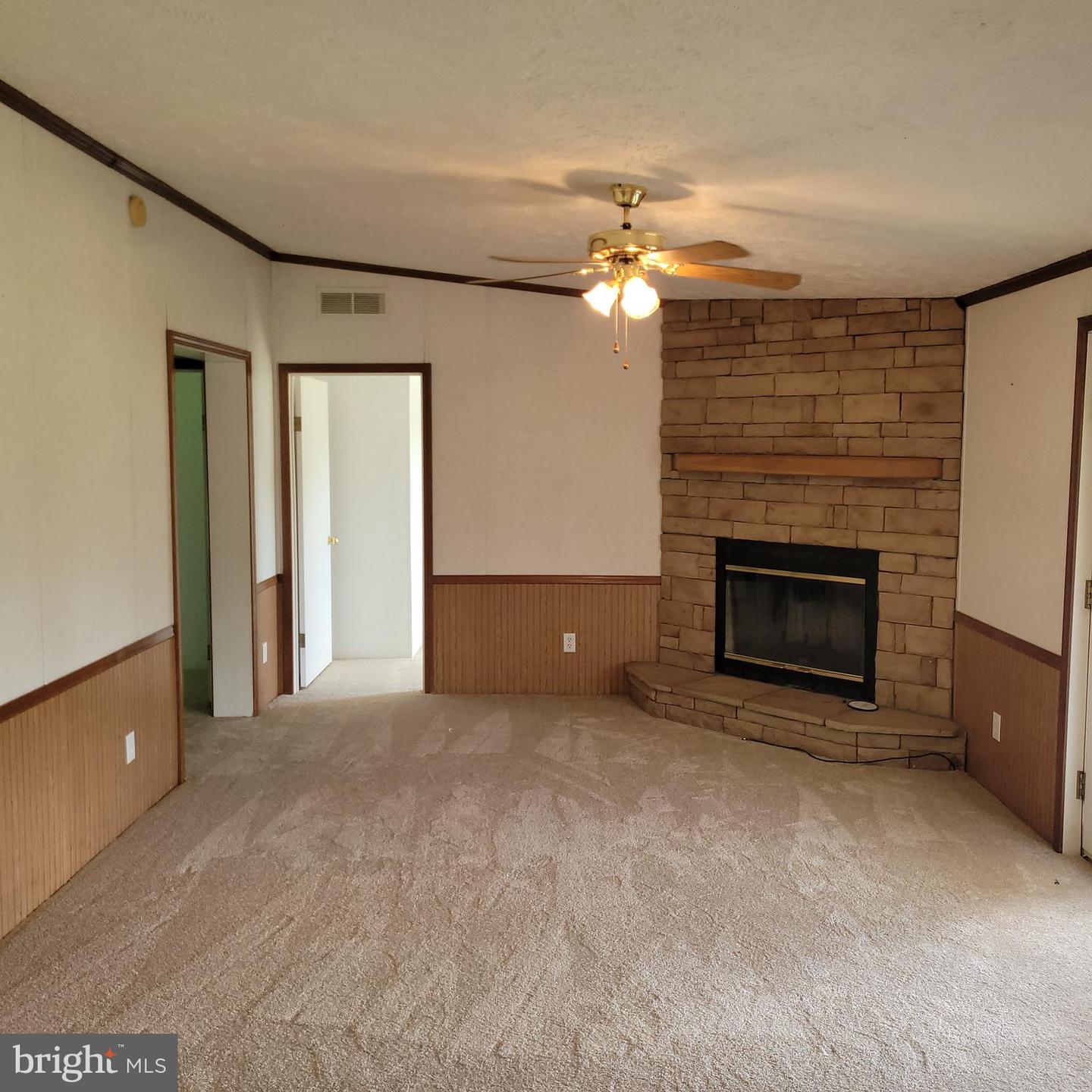 376 Mallory ROAD