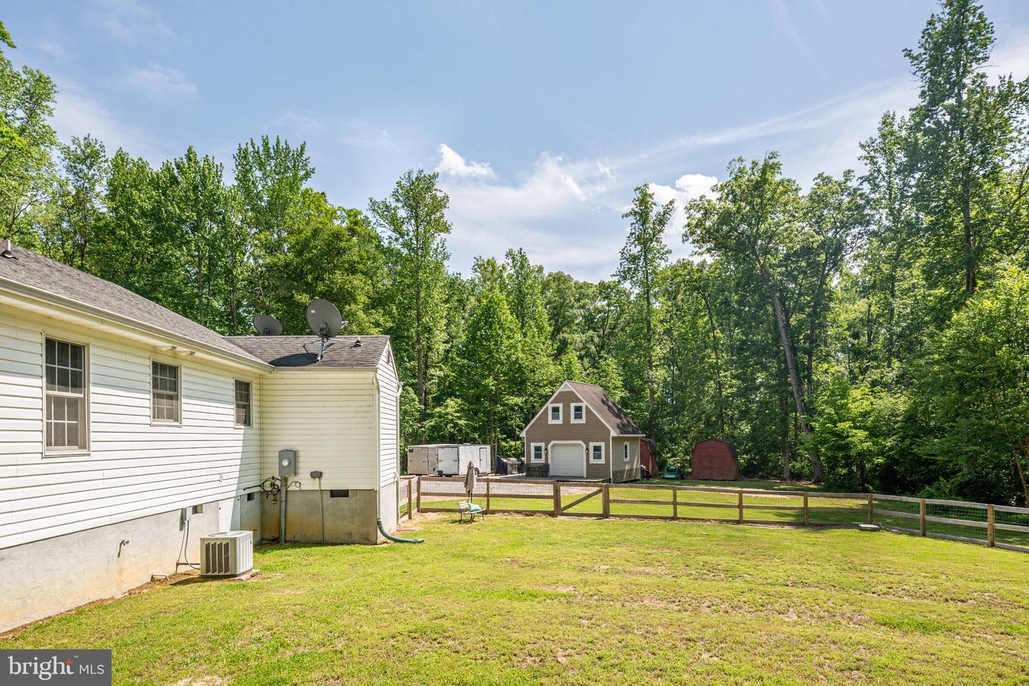 646 Louisa Farms LANE