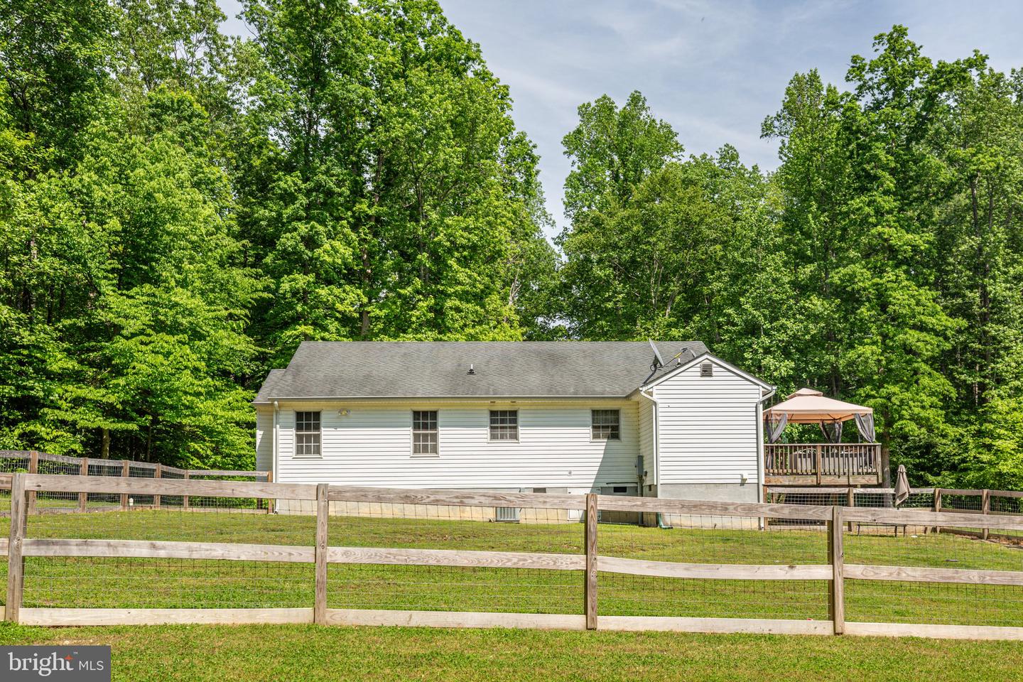 646 Louisa Farms LANE
