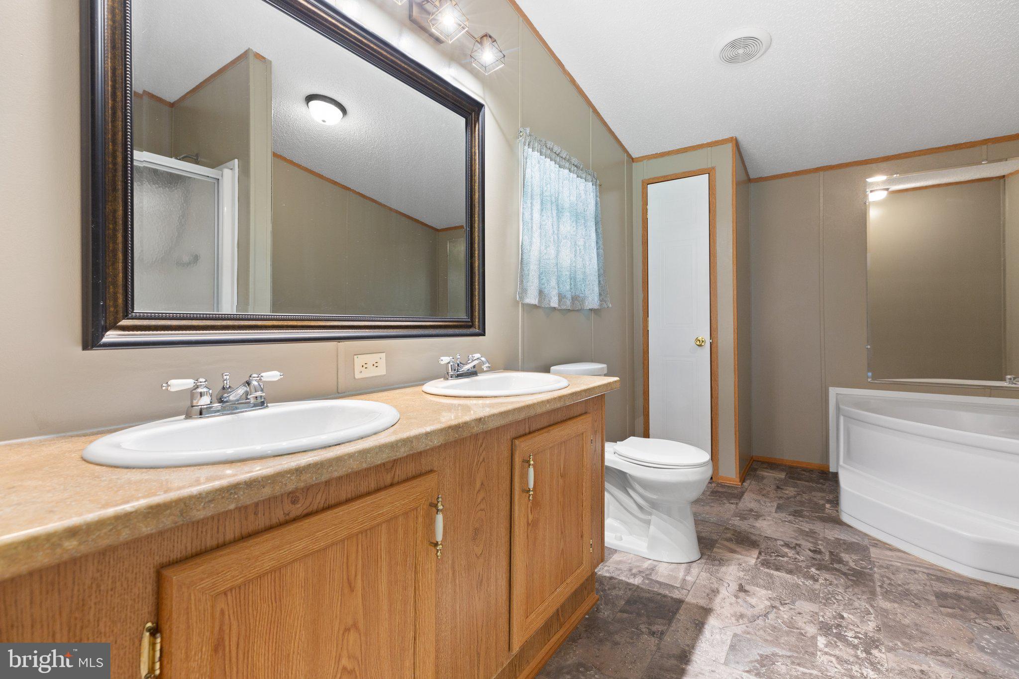 2122 Belle Meade ROAD