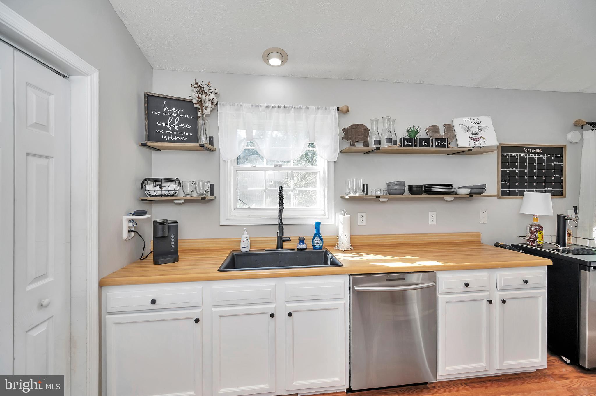 281 White Walnut ROAD