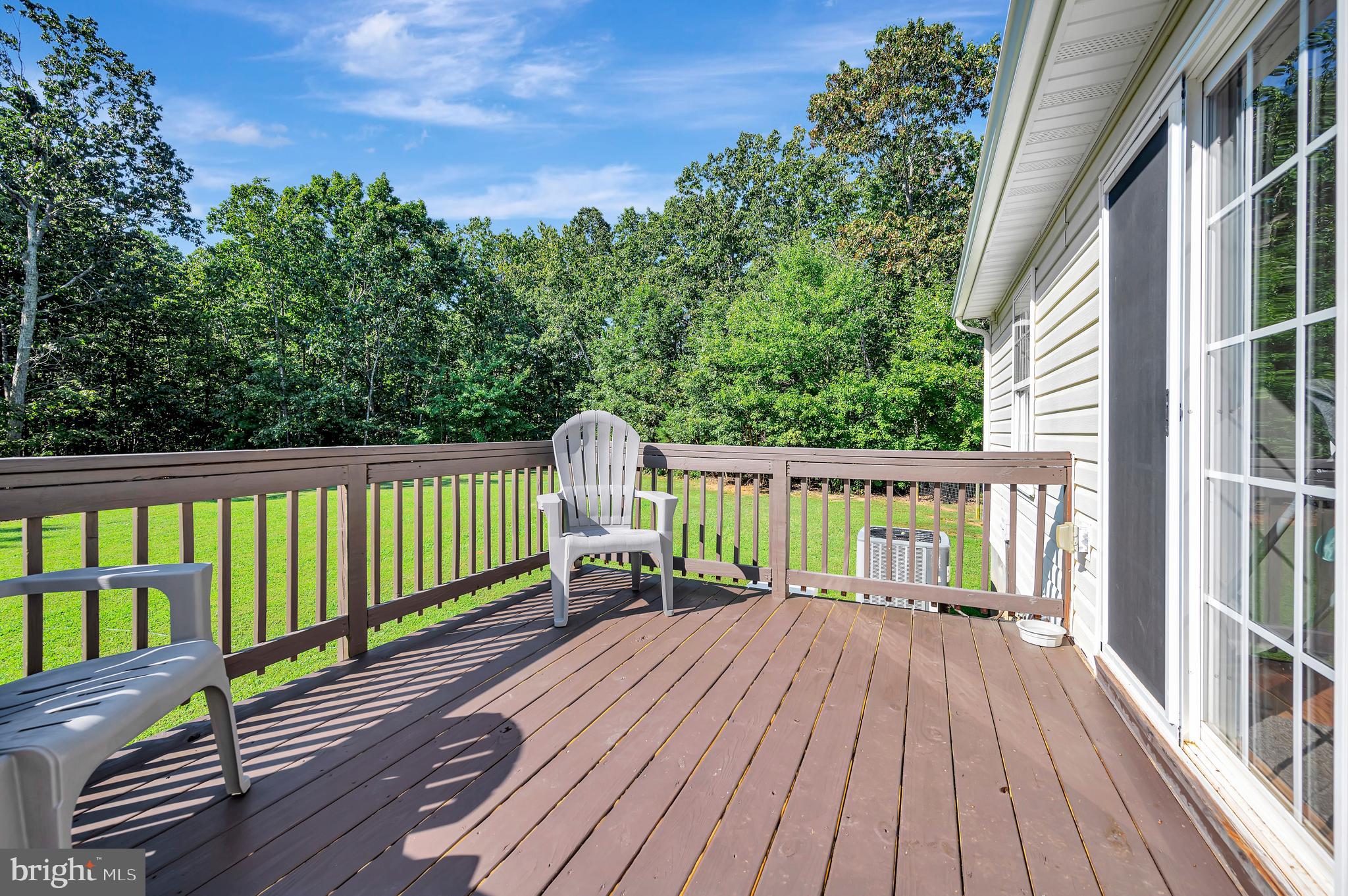 281 White Walnut ROAD