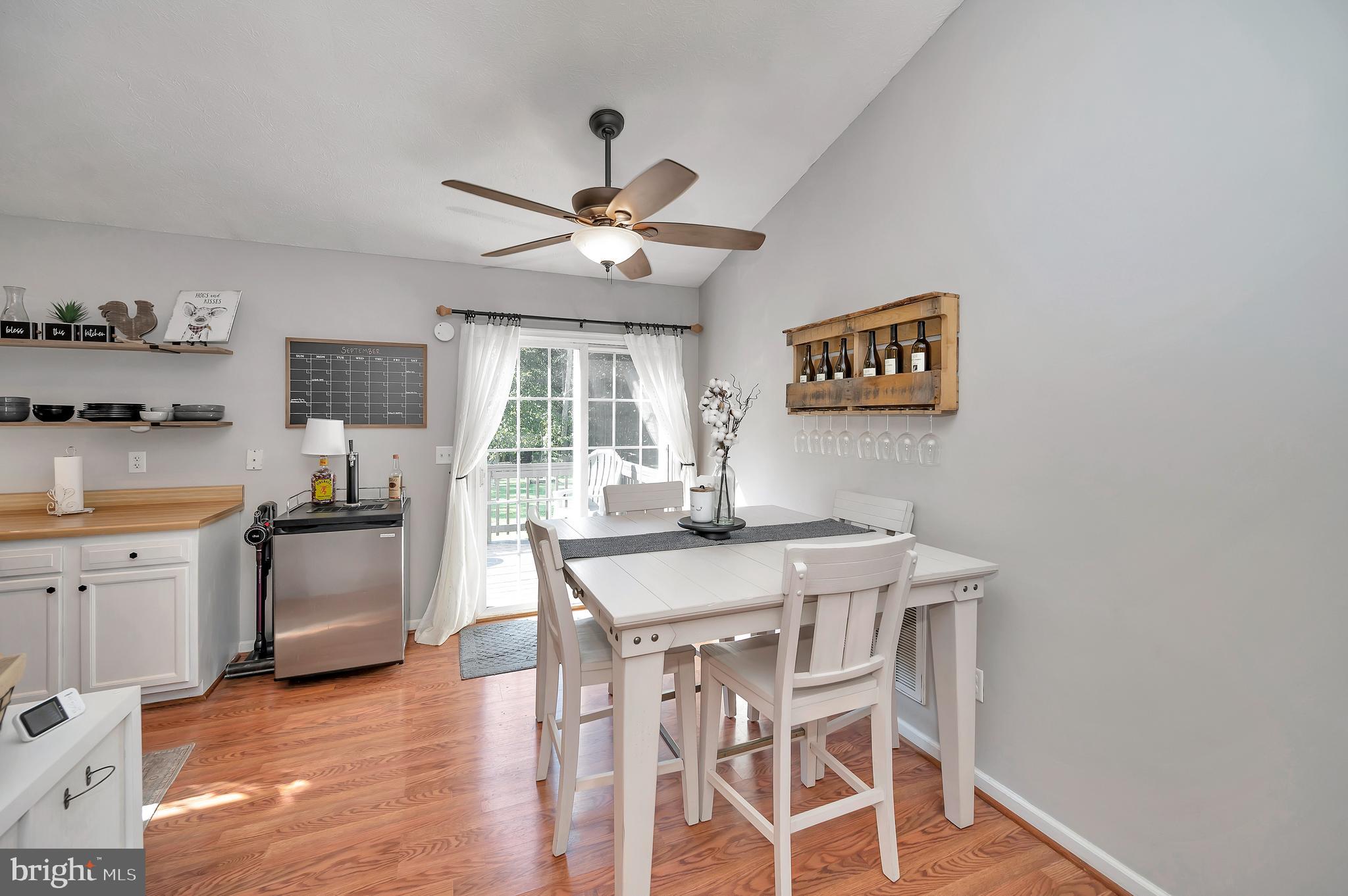 281 White Walnut ROAD