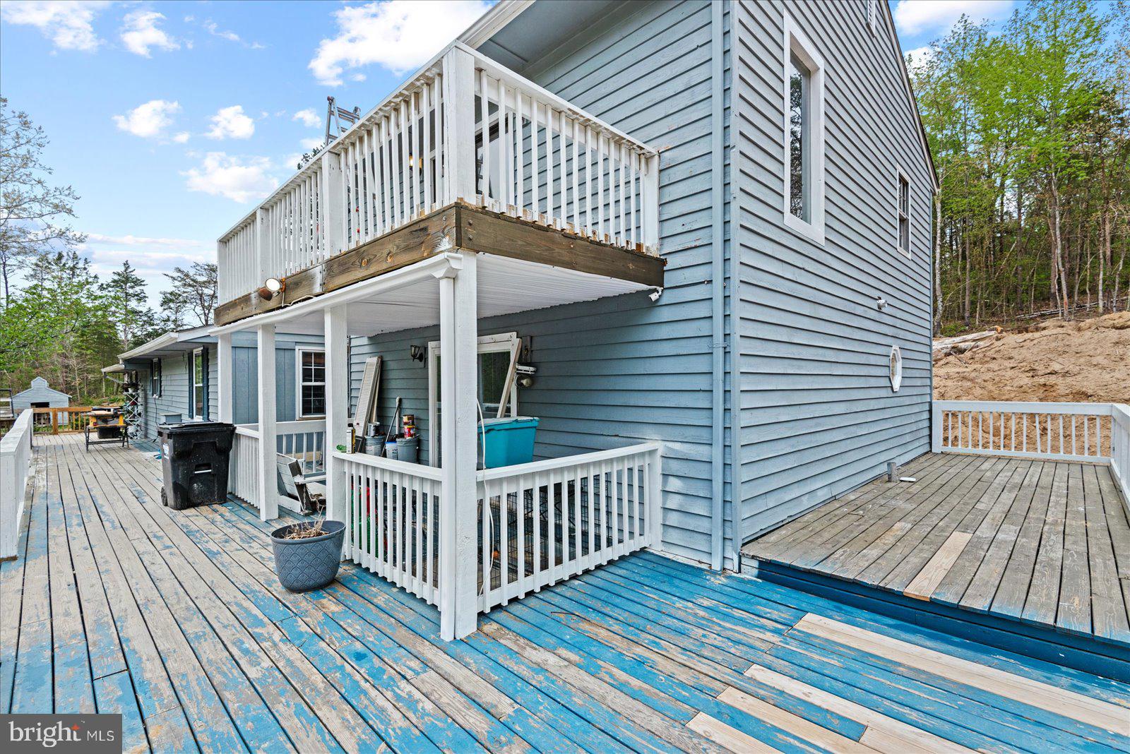 200 Weise Dr