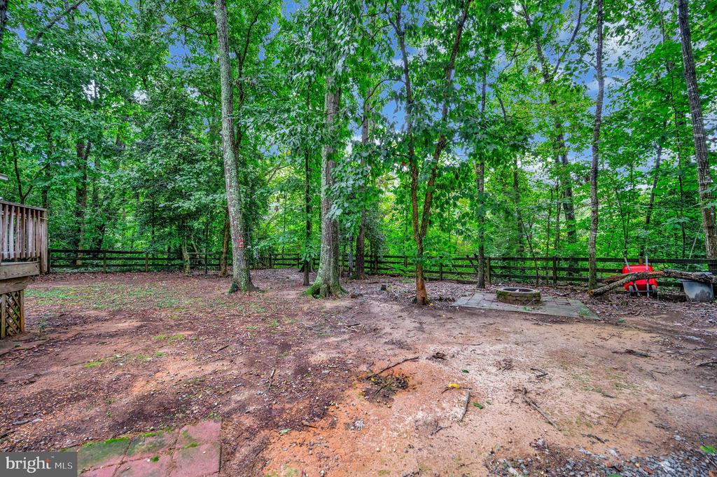 1021 Belsches Rd