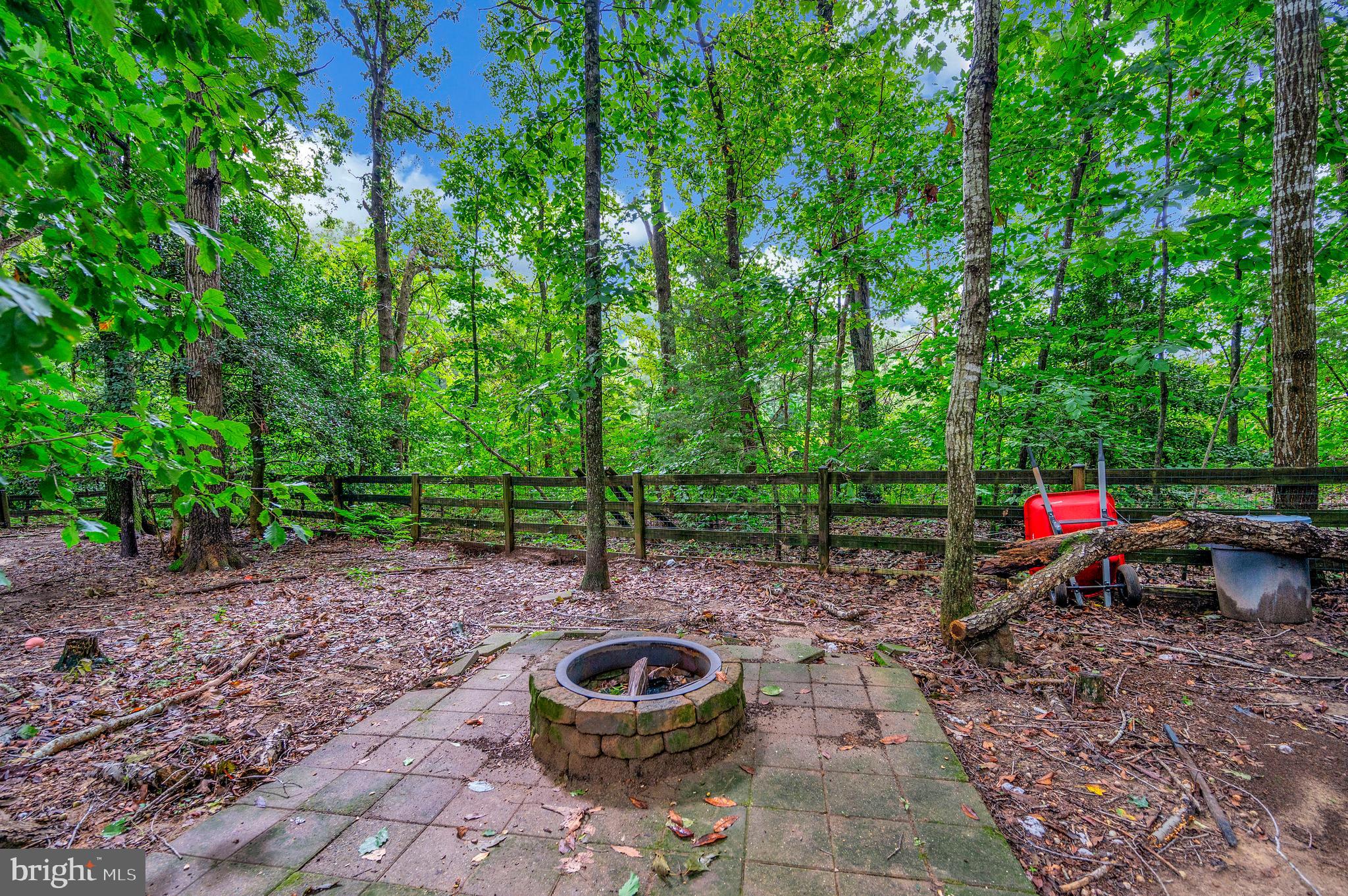 1021 Belsches Rd