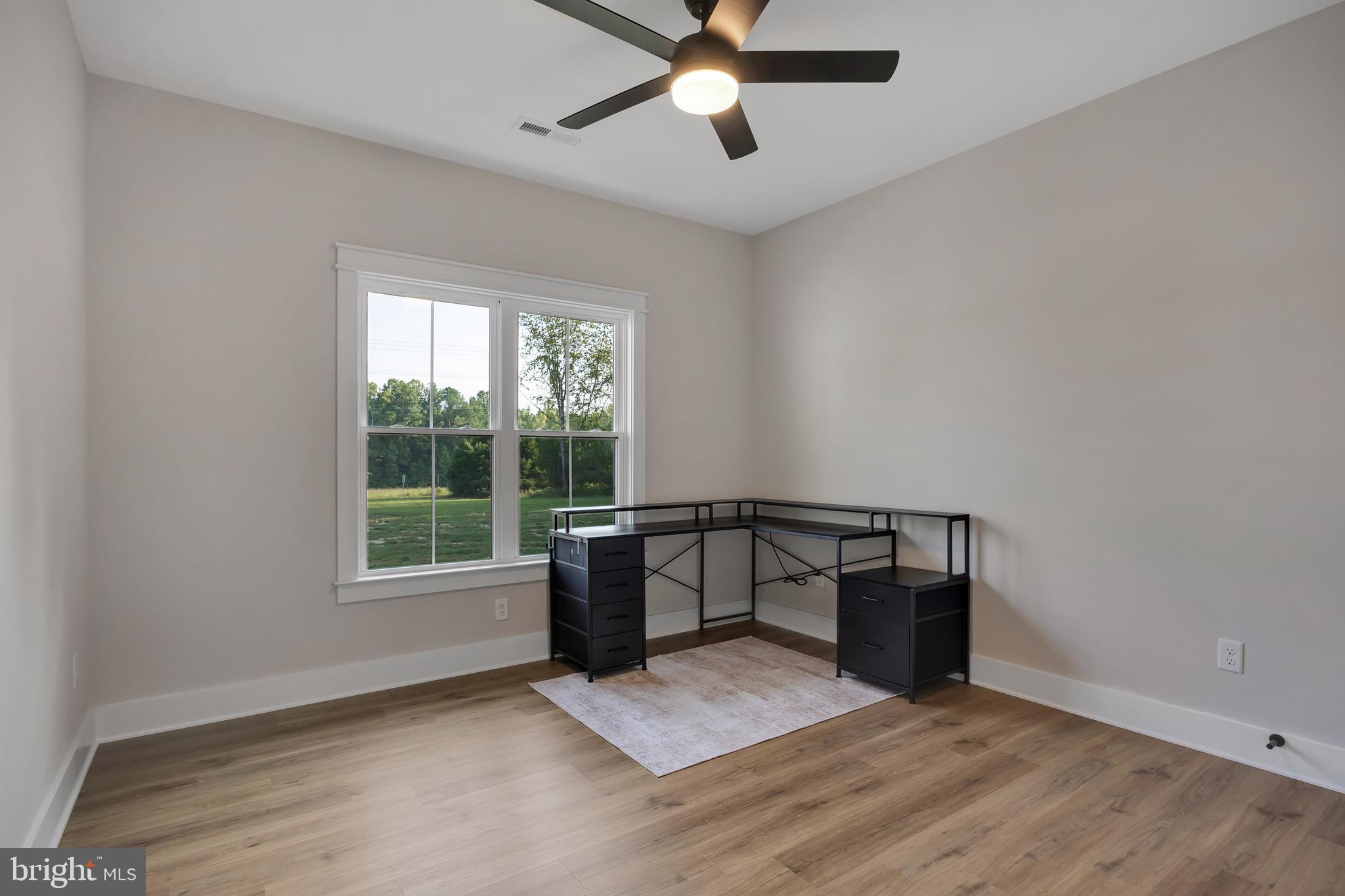 718 TRAVELLER ST.