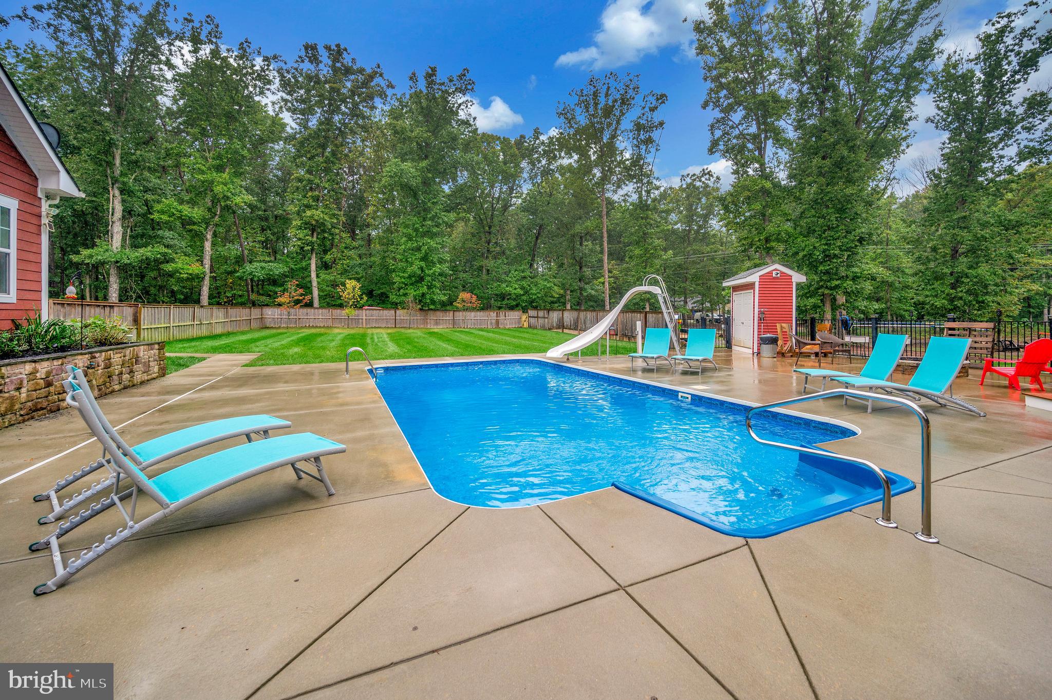 30 Gill Ln