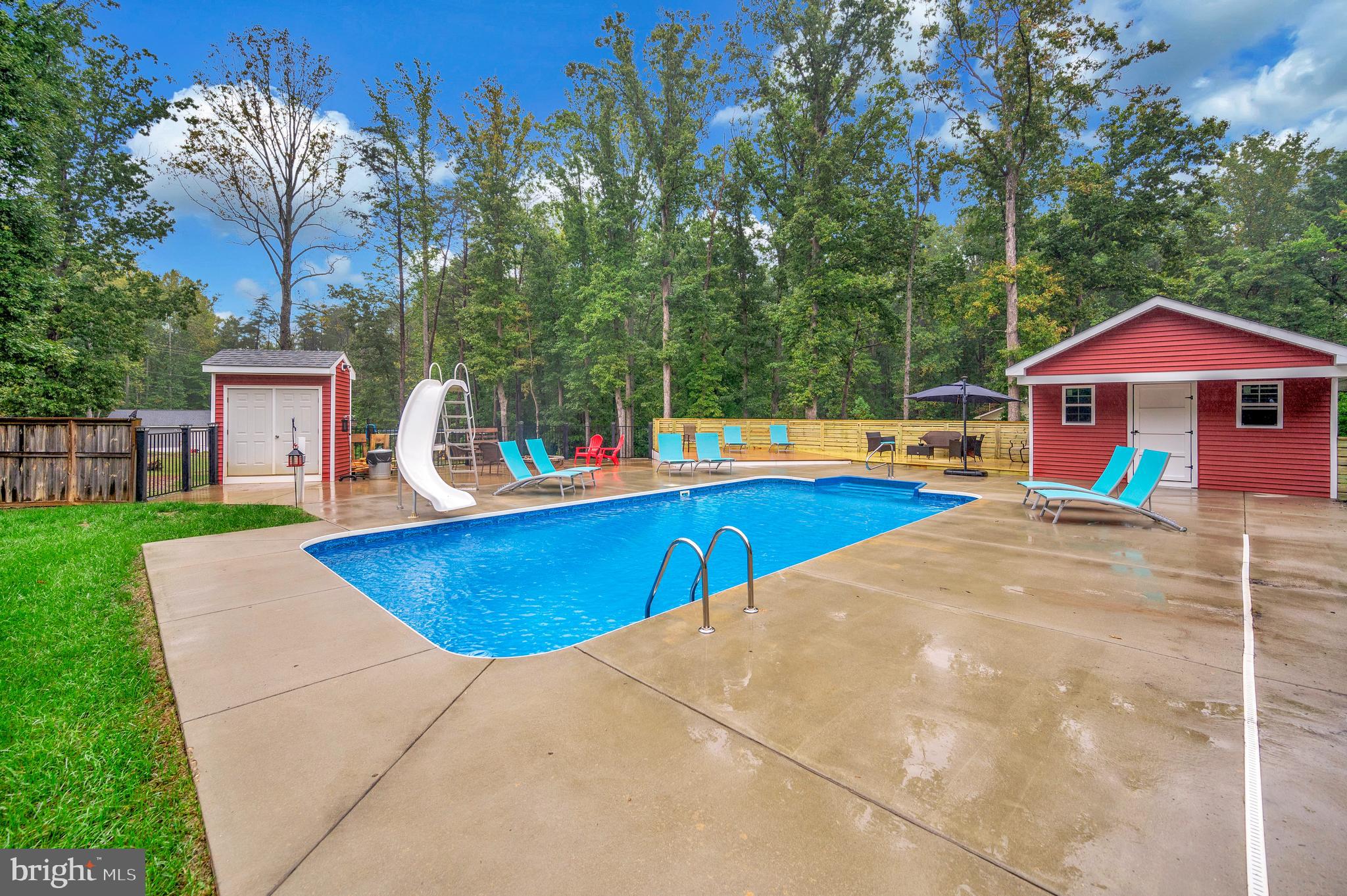 30 Gill Ln