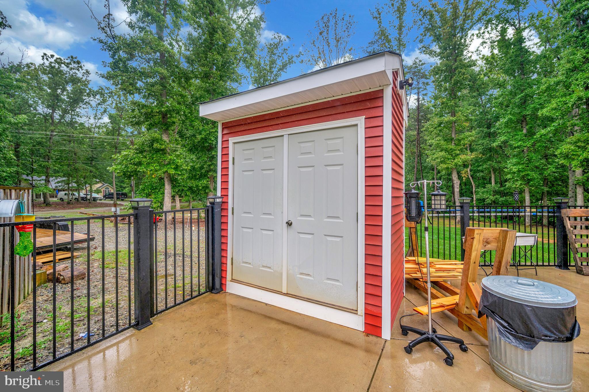 30 Gill Ln