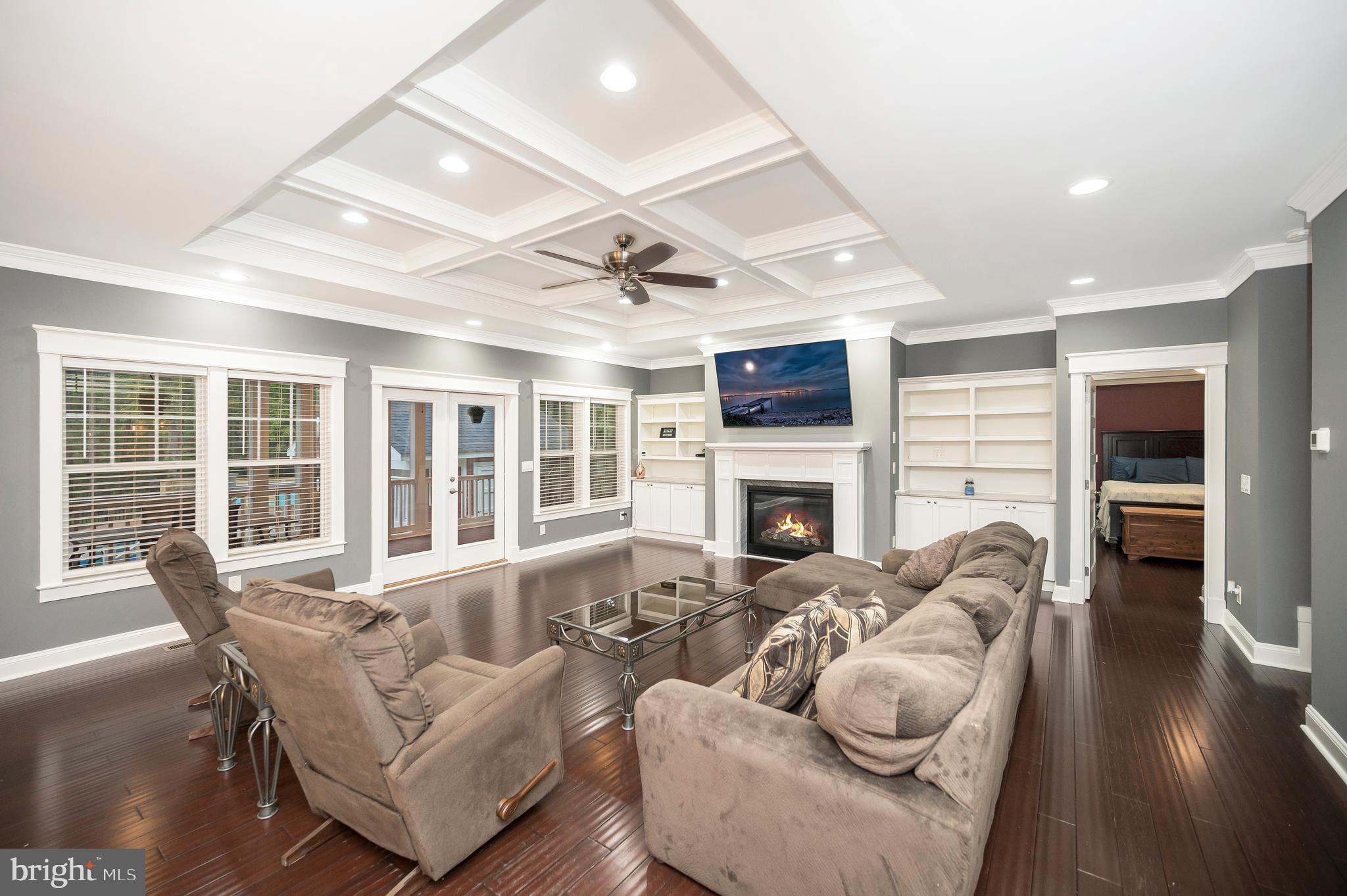 30 Gill Ln