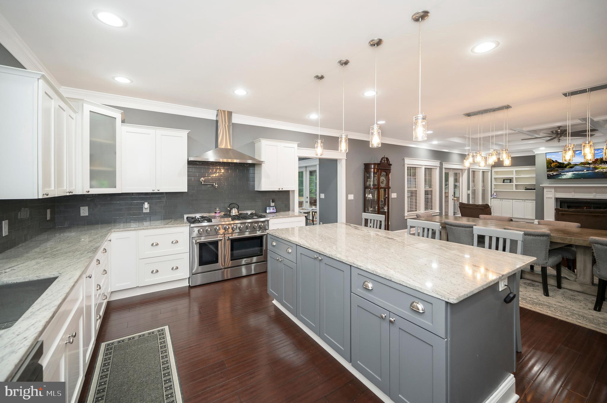 30 Gill Ln