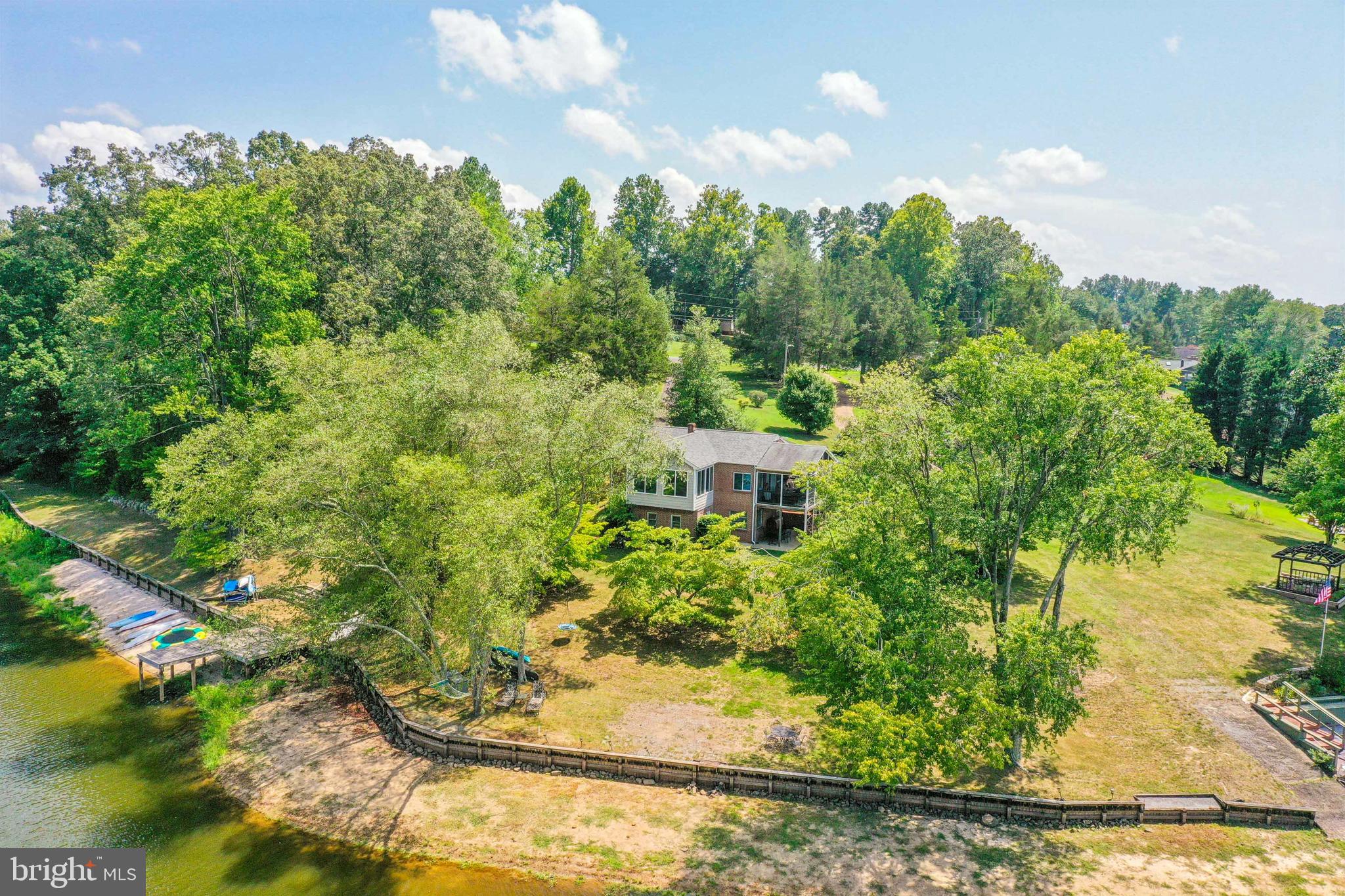 285 LAKEVIEW CIRCLE