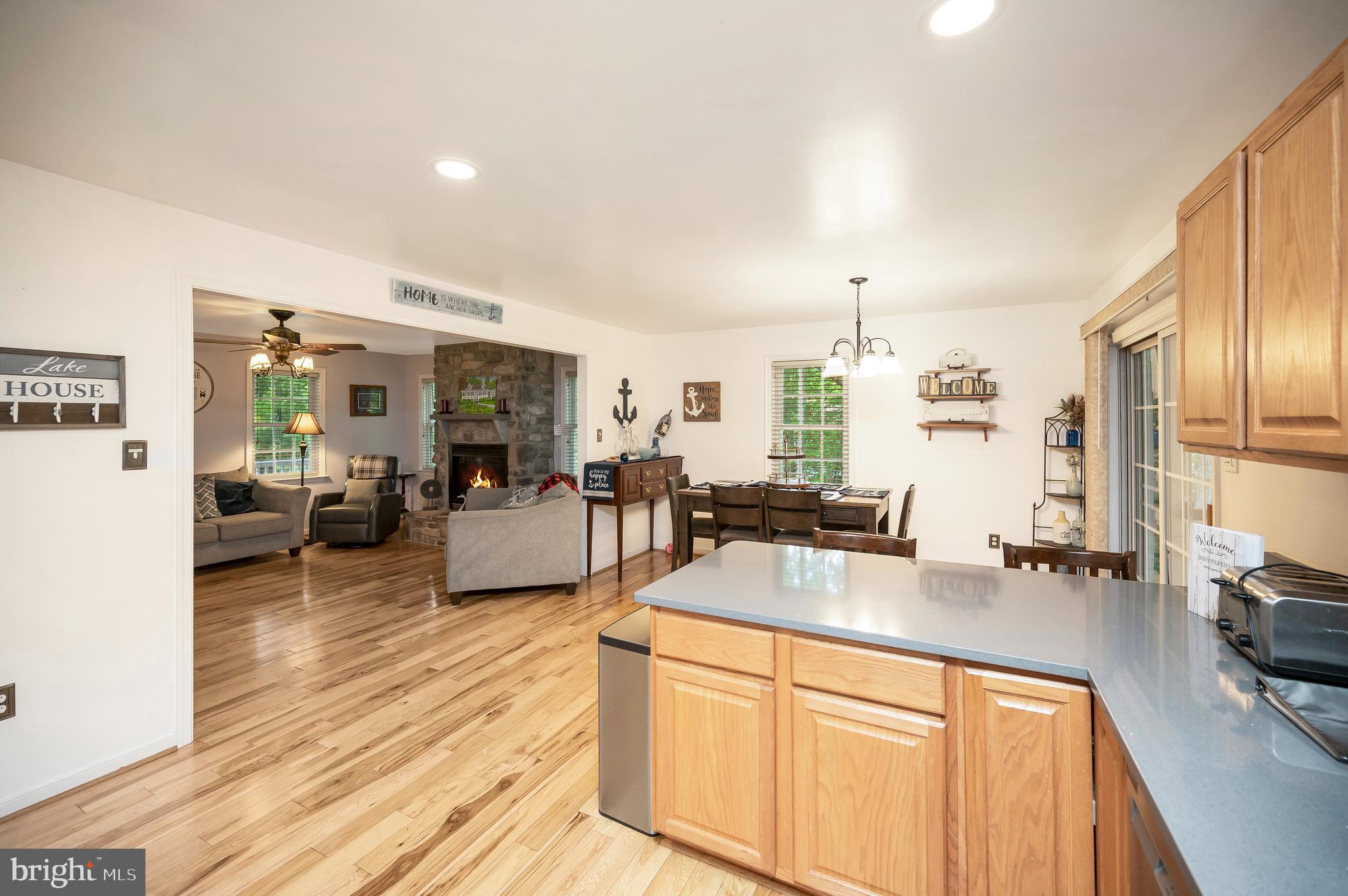 78 FOREST LANE
