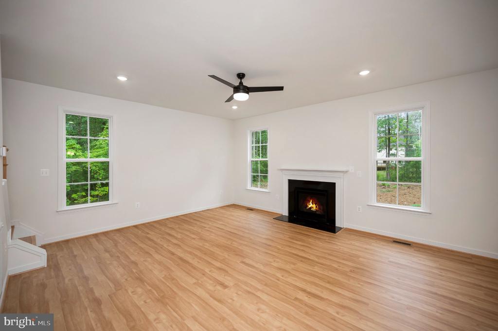 72 WENDY CIRCLE