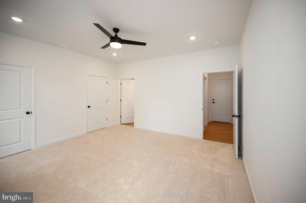 72 WENDY CIRCLE