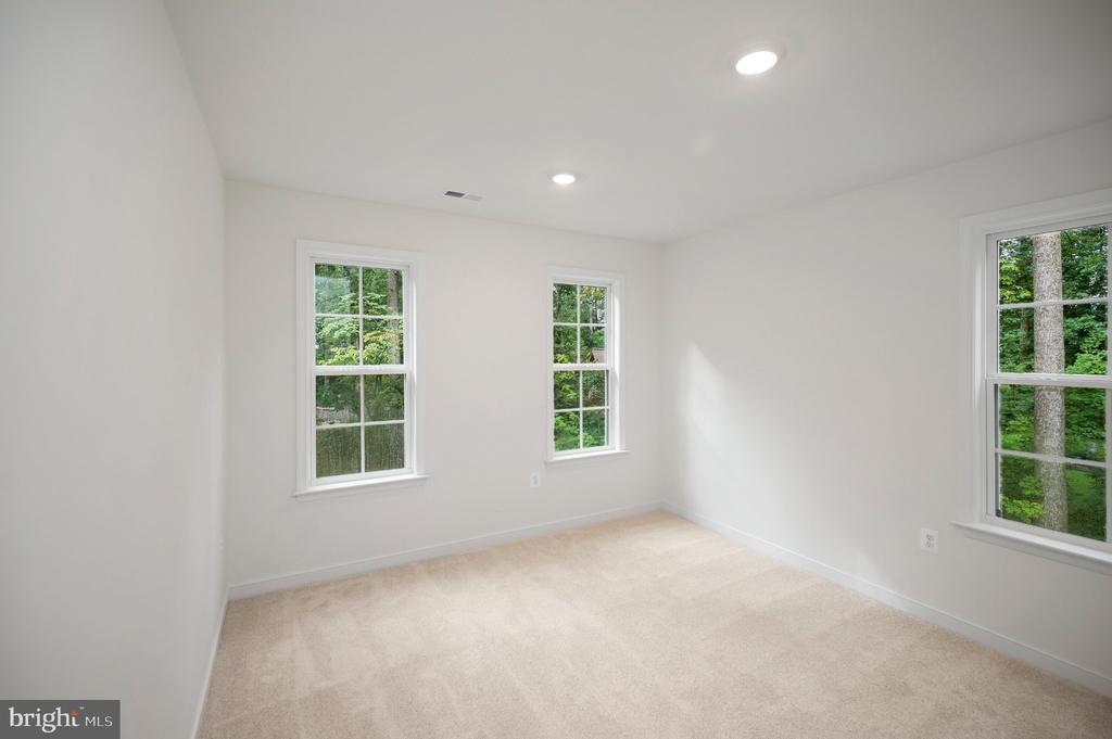 72 WENDY CIRCLE