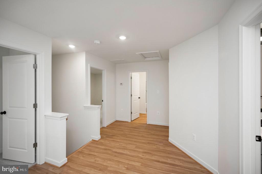 72 WENDY CIRCLE
