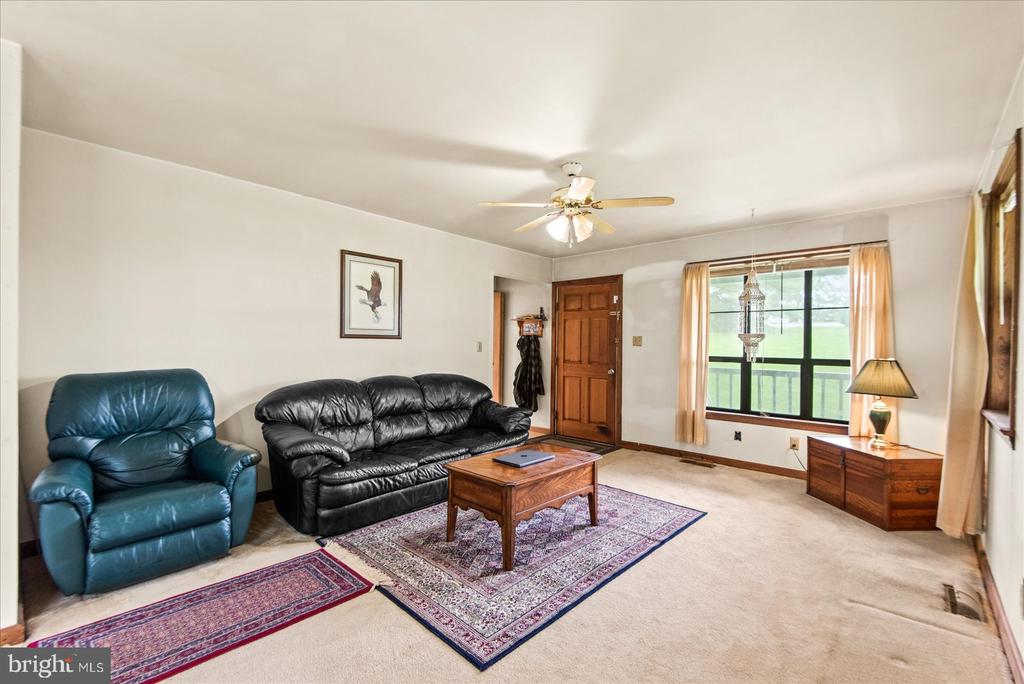 1211 MT AIRY ROAD