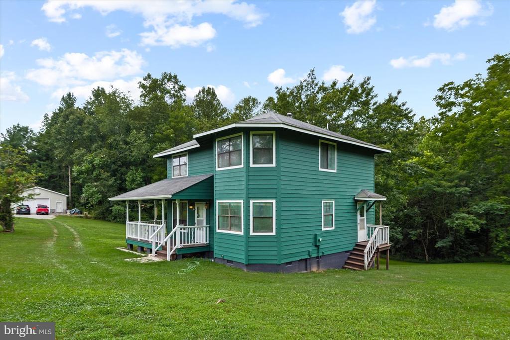 1211 MT AIRY ROAD