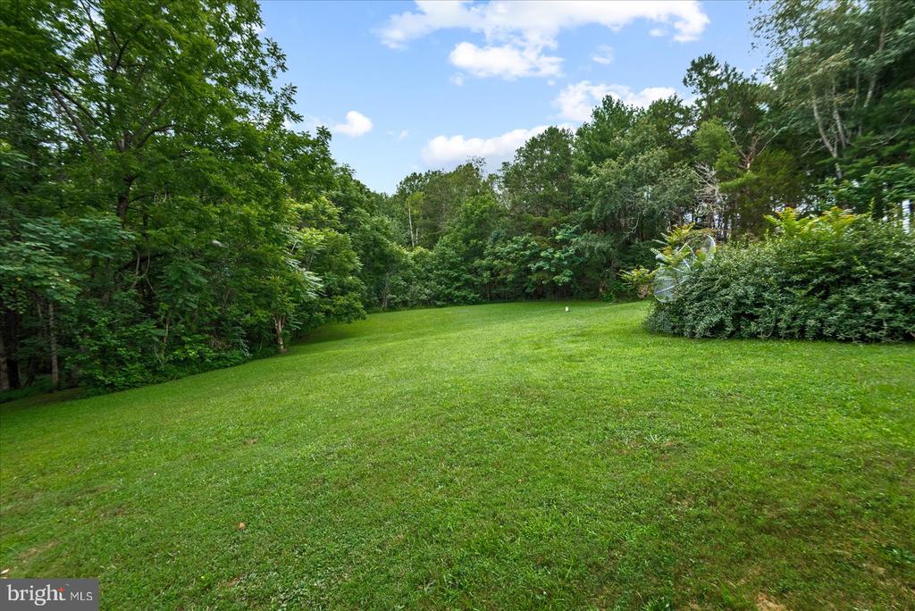 1211 MT AIRY ROAD