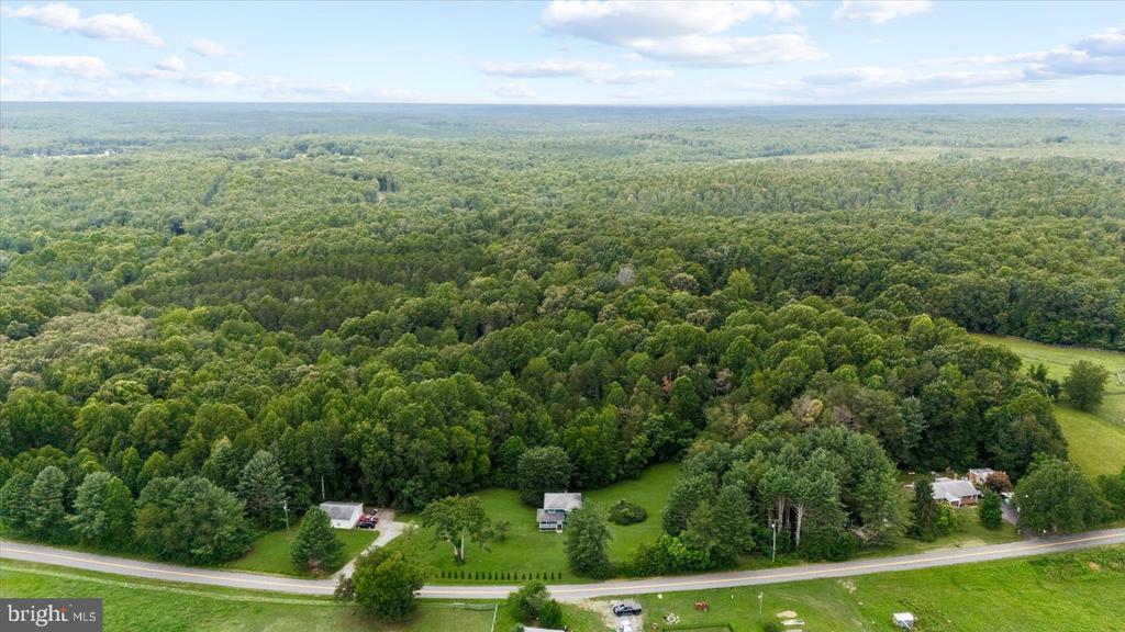 1211 MT AIRY ROAD