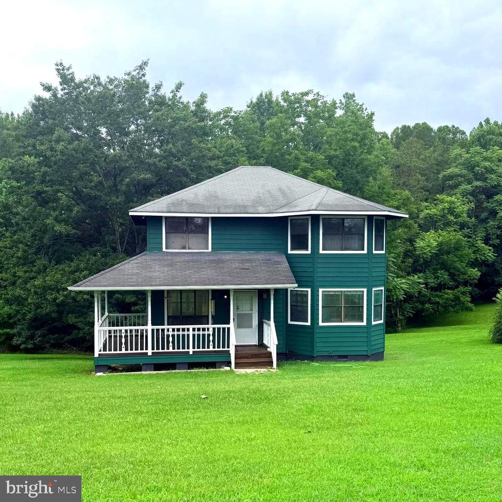 1211 MT AIRY ROAD